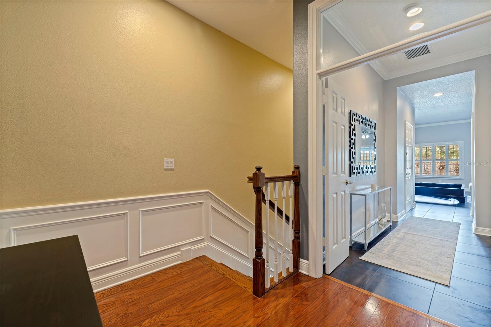 Image 25 of 56 For 618 Saxony Boulevard