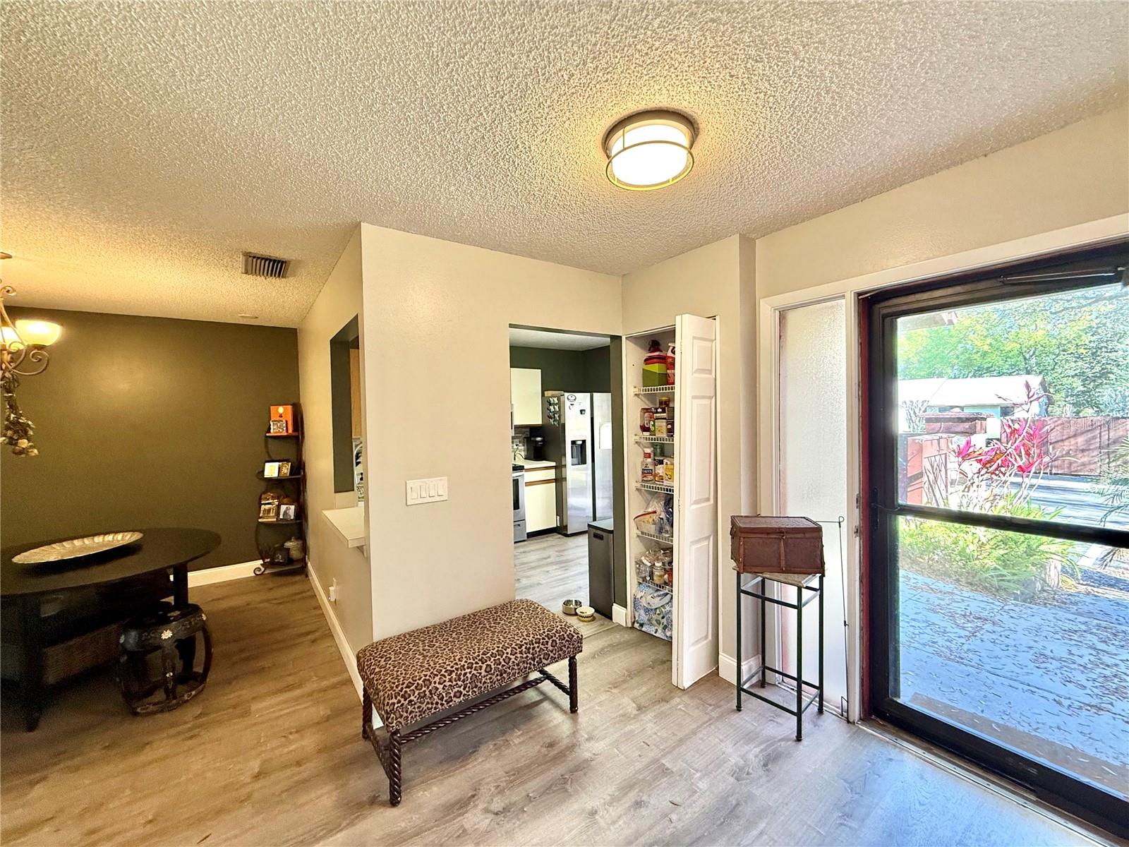 Image 5 of 32 For 4047 Arrowwood Court