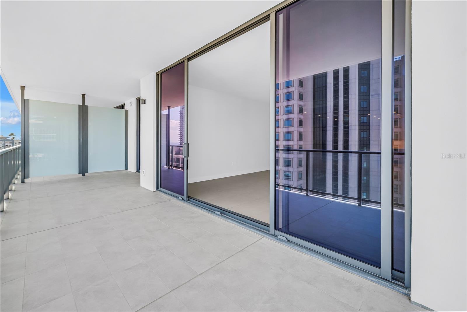 Image 26 of 70 For 275 1st Avenue S 1703