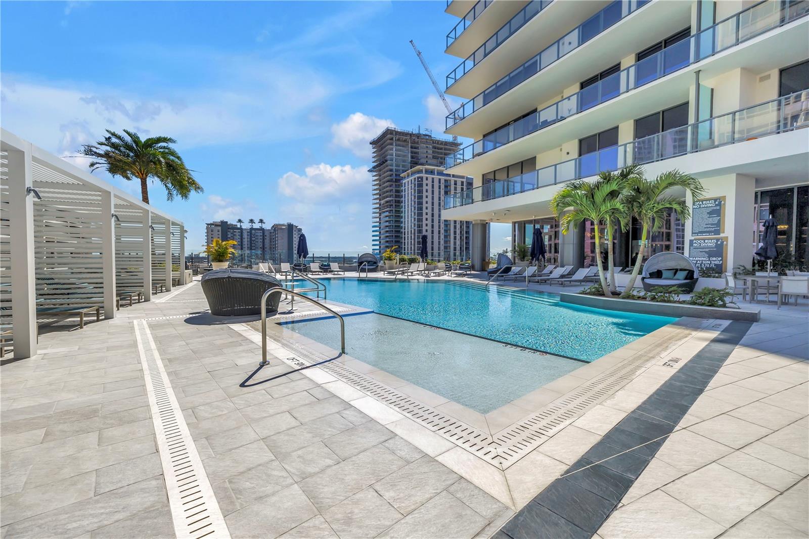 Image 41 of 70 For 275 1st Avenue S 1703