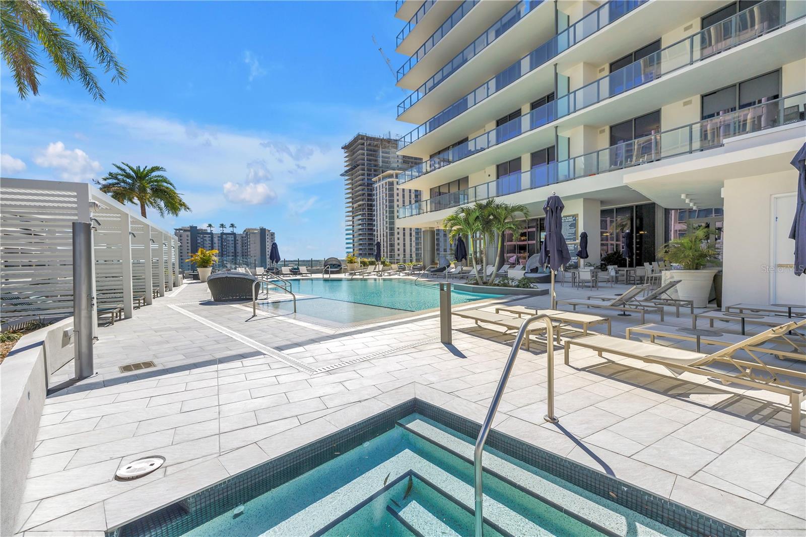 Image 44 of 70 For 275 1st Avenue S 1703