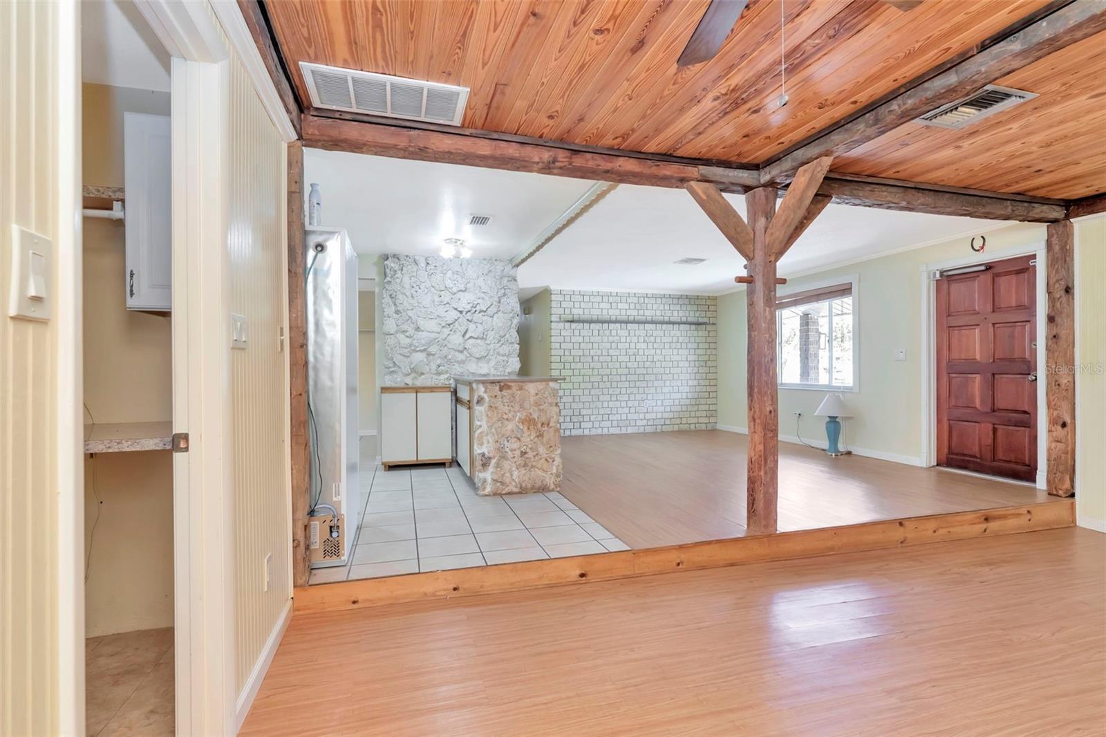 Image 12 of 39 For 8350 94th Avenue