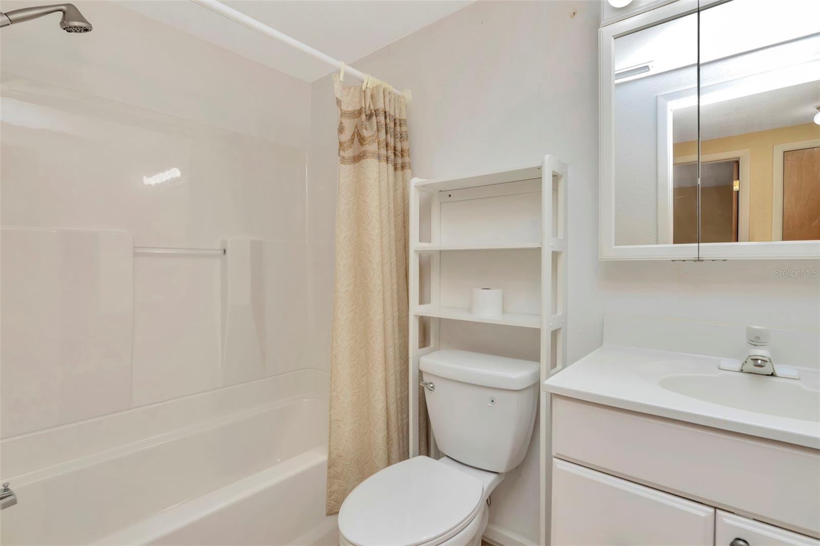 Image 27 of 39 For 8350 94th Avenue