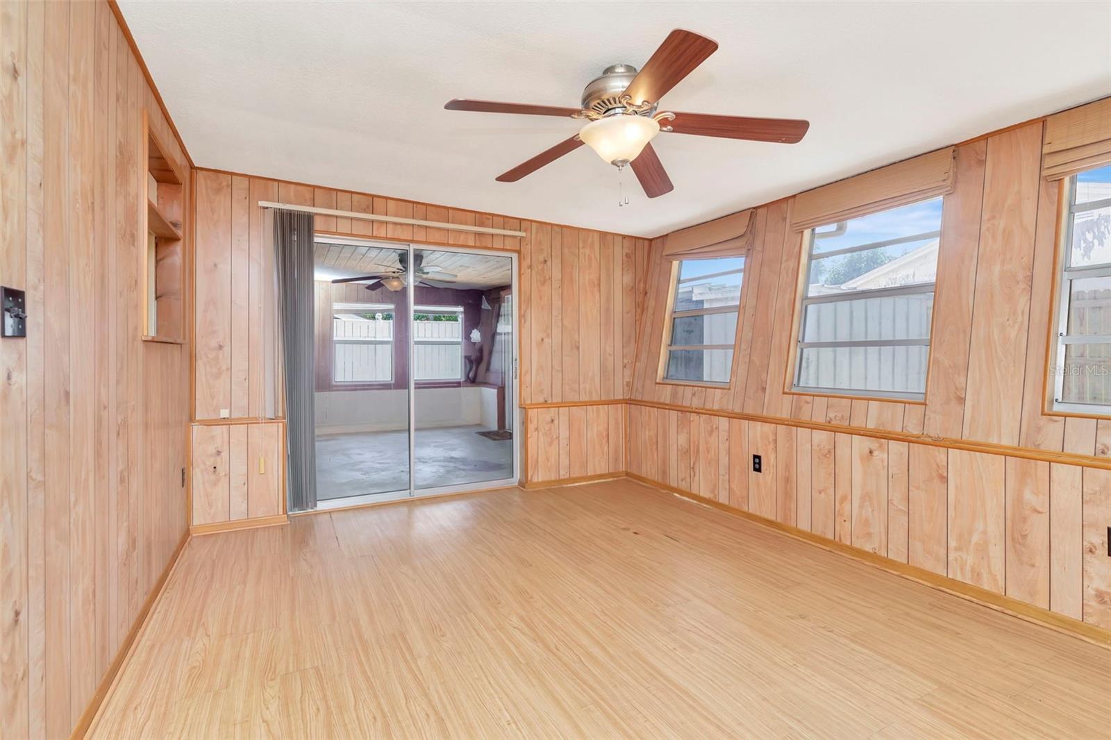 Image 30 of 39 For 8350 94th Avenue