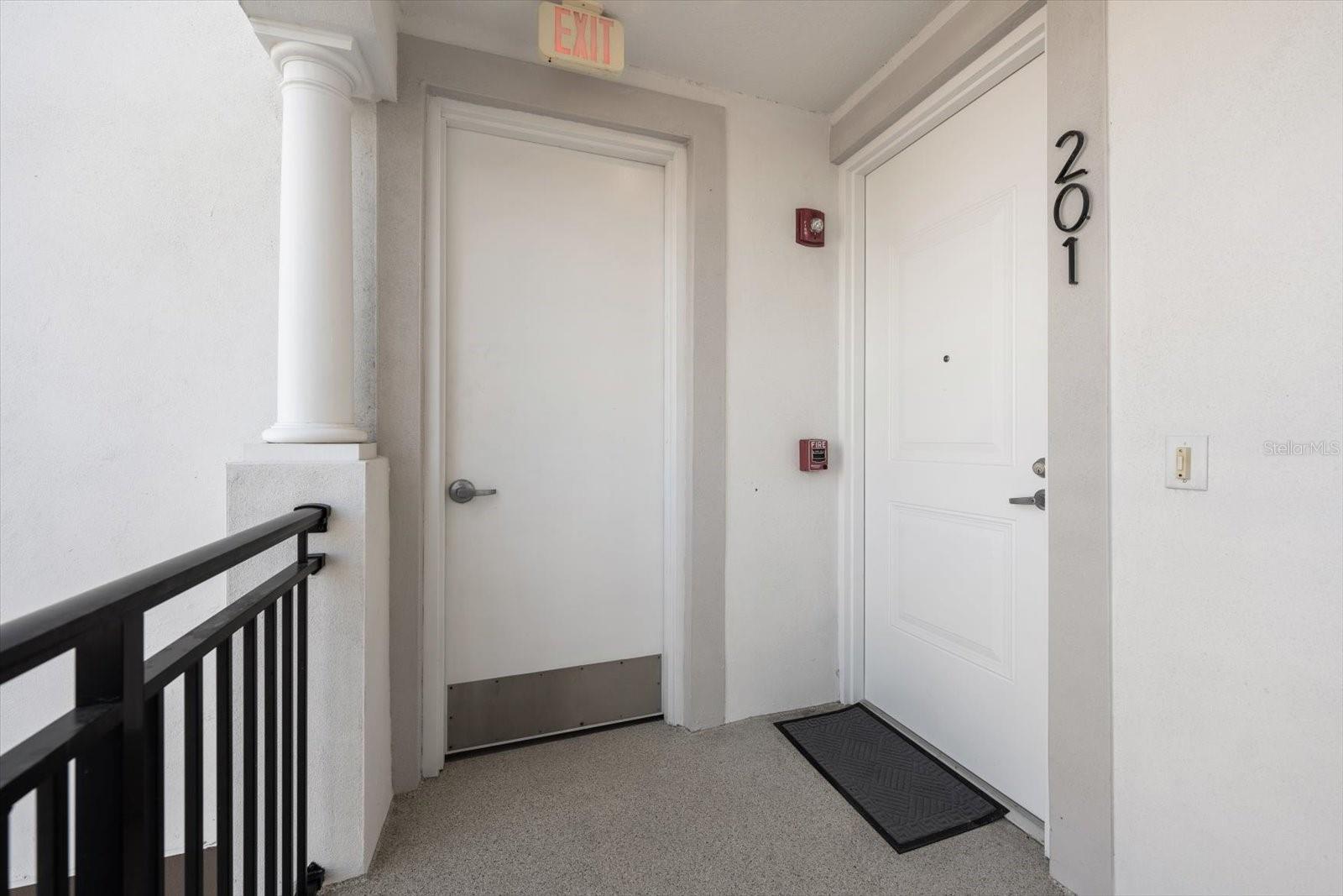 Image 34 of 48 For 211 Dolphin Point 201