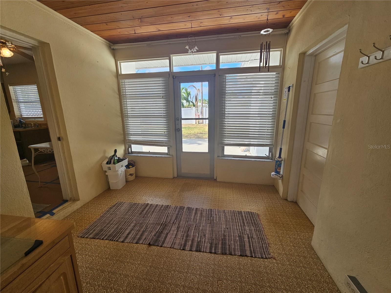 Image 15 of 20 For 469 80th Way