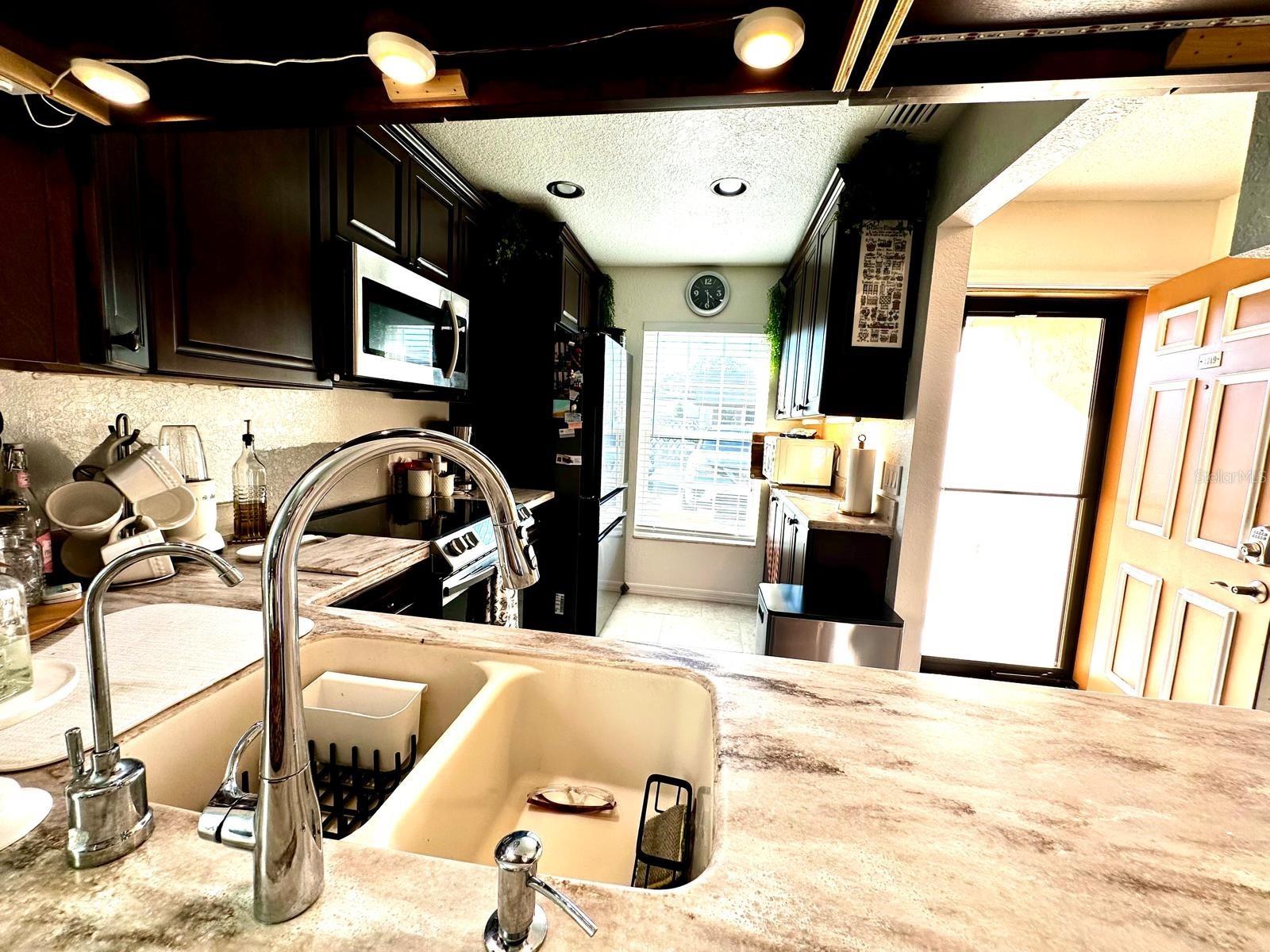 Image 10 of 32 For 4749 Sunny Loop 4749