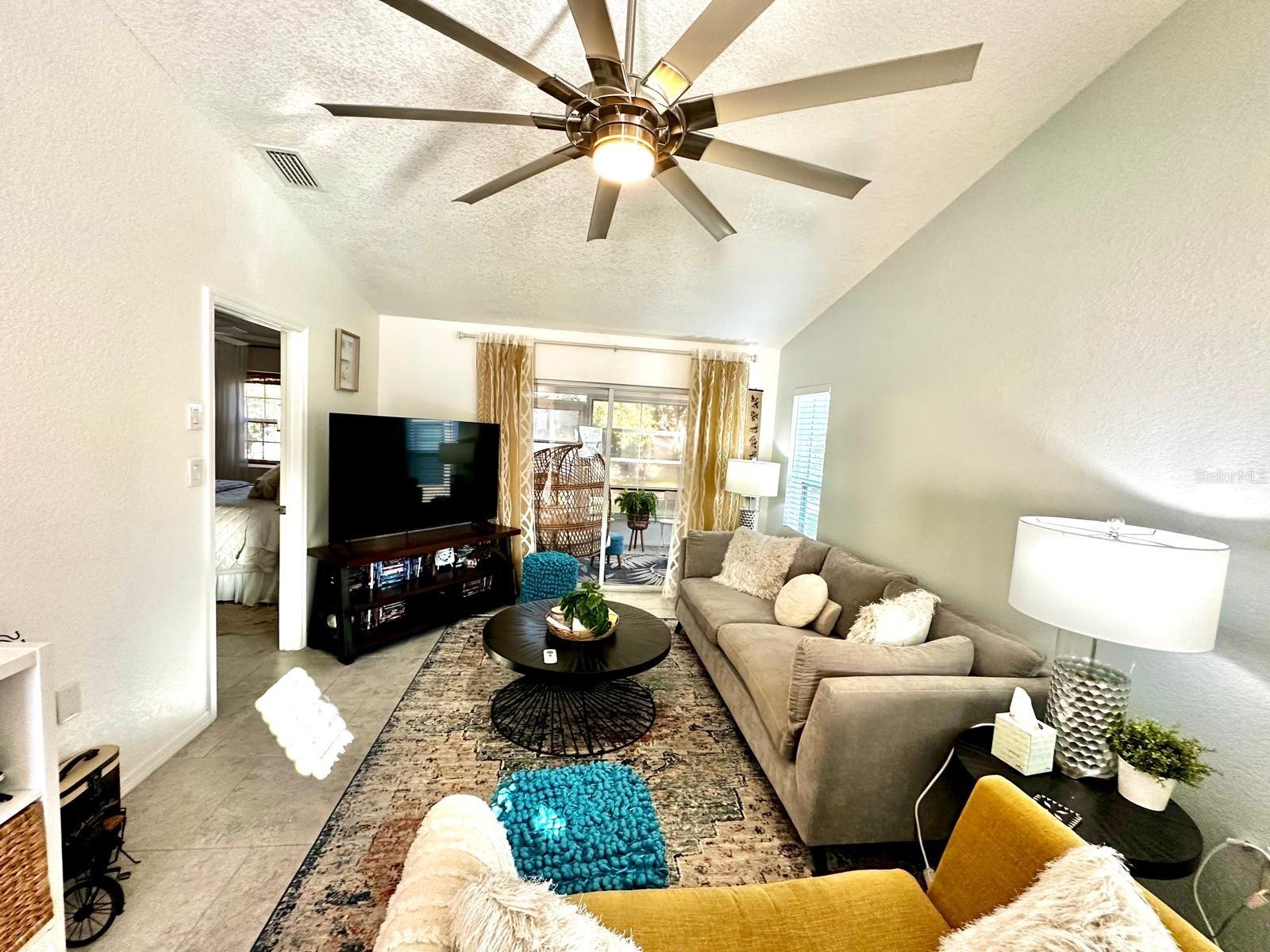 Image 13 of 32 For 4749 Sunny Loop 4749