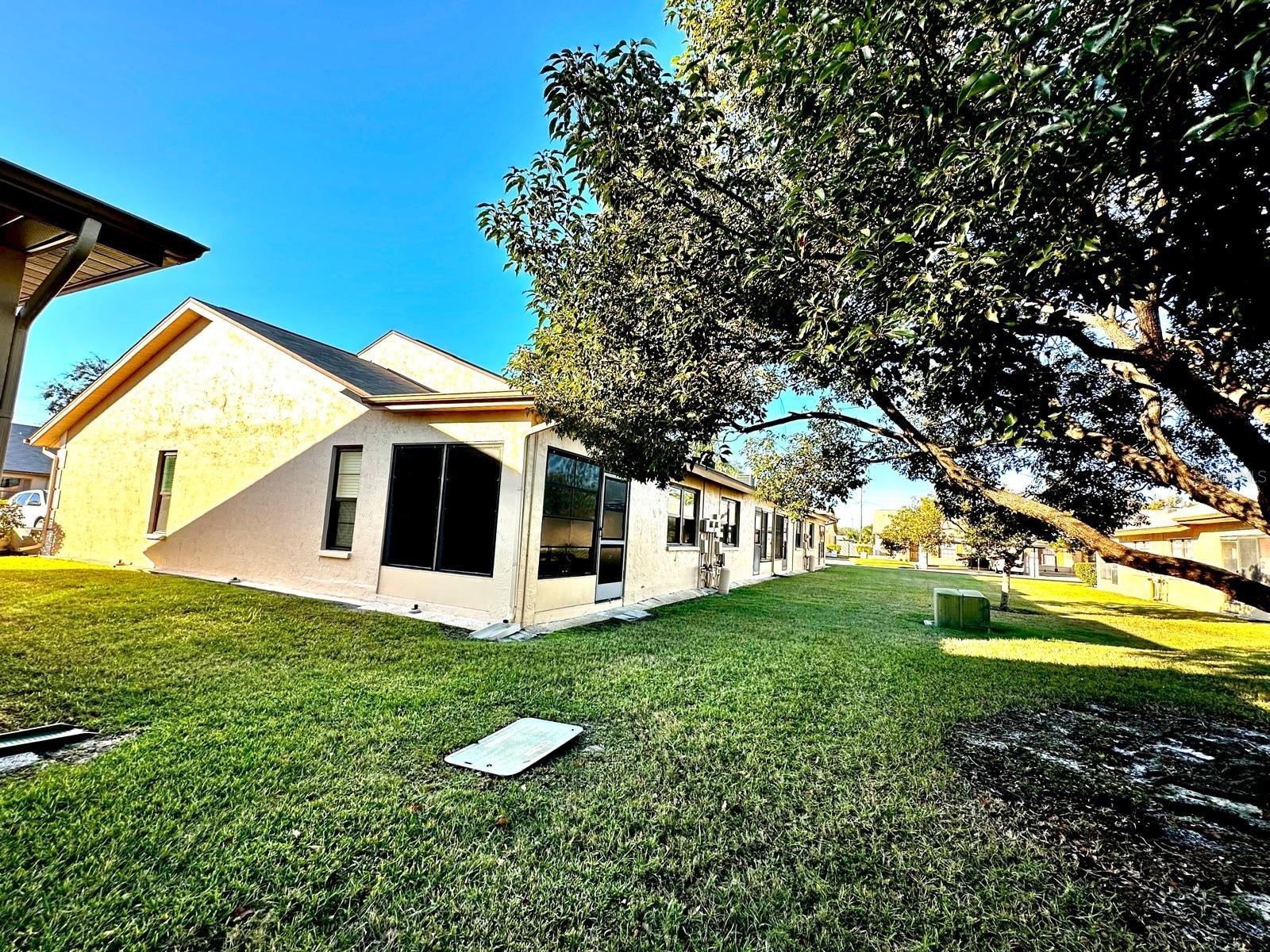 Image 28 of 32 For 4749 Sunny Loop 4749