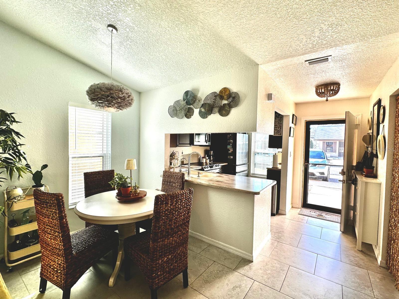 Image 9 of 32 For 4749 Sunny Loop 4749