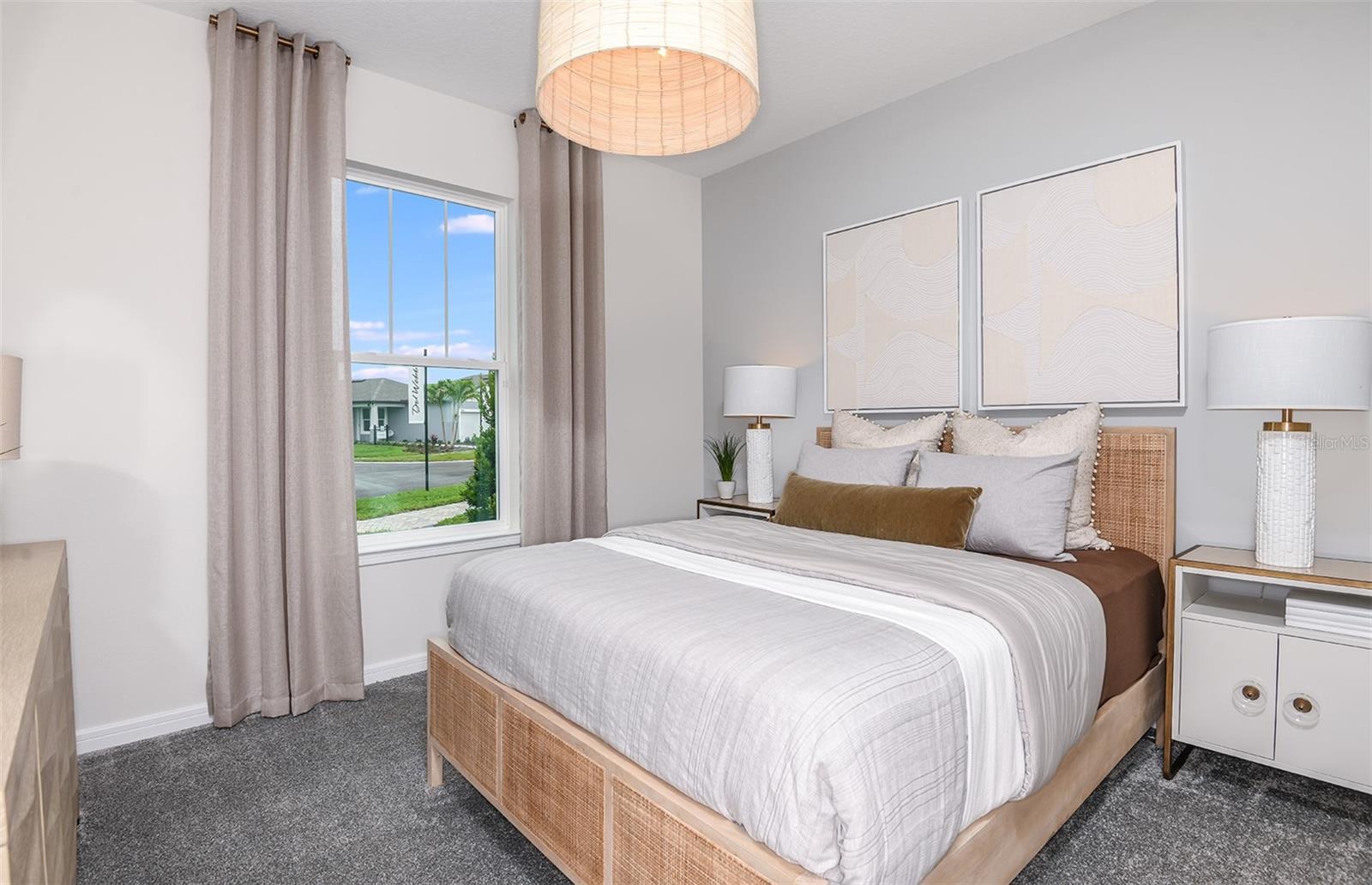 Image 11 of 32 For 13504 Canyon Ridge Road