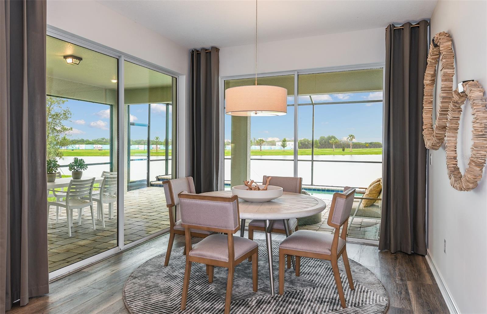 Image 5 of 32 For 13504 Canyon Ridge Road