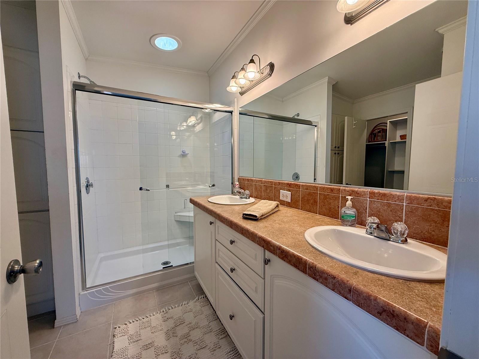 Image 14 of 34 For 209 Port Royal Lane