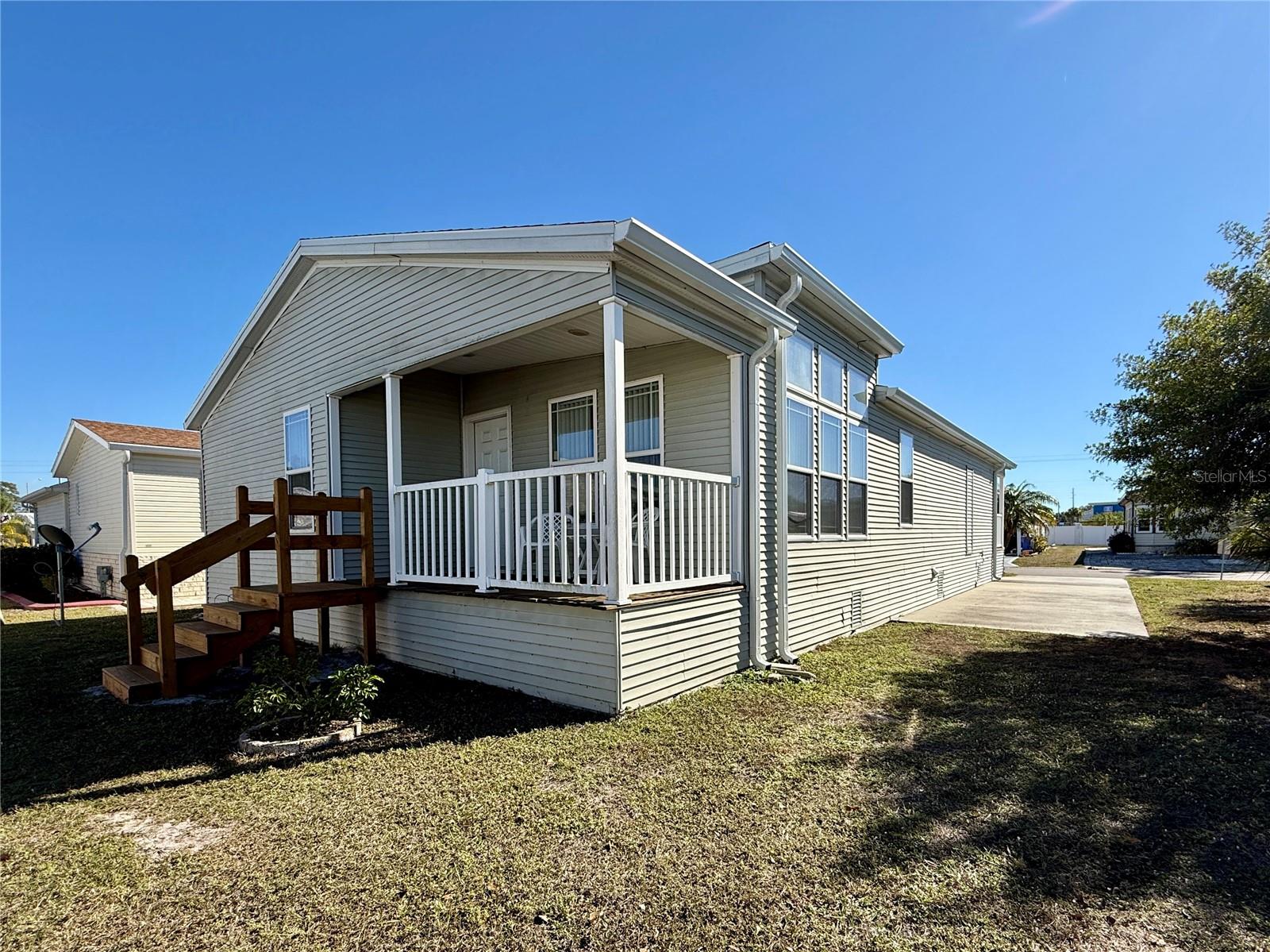 Image 24 of 34 For 209 Port Royal Lane