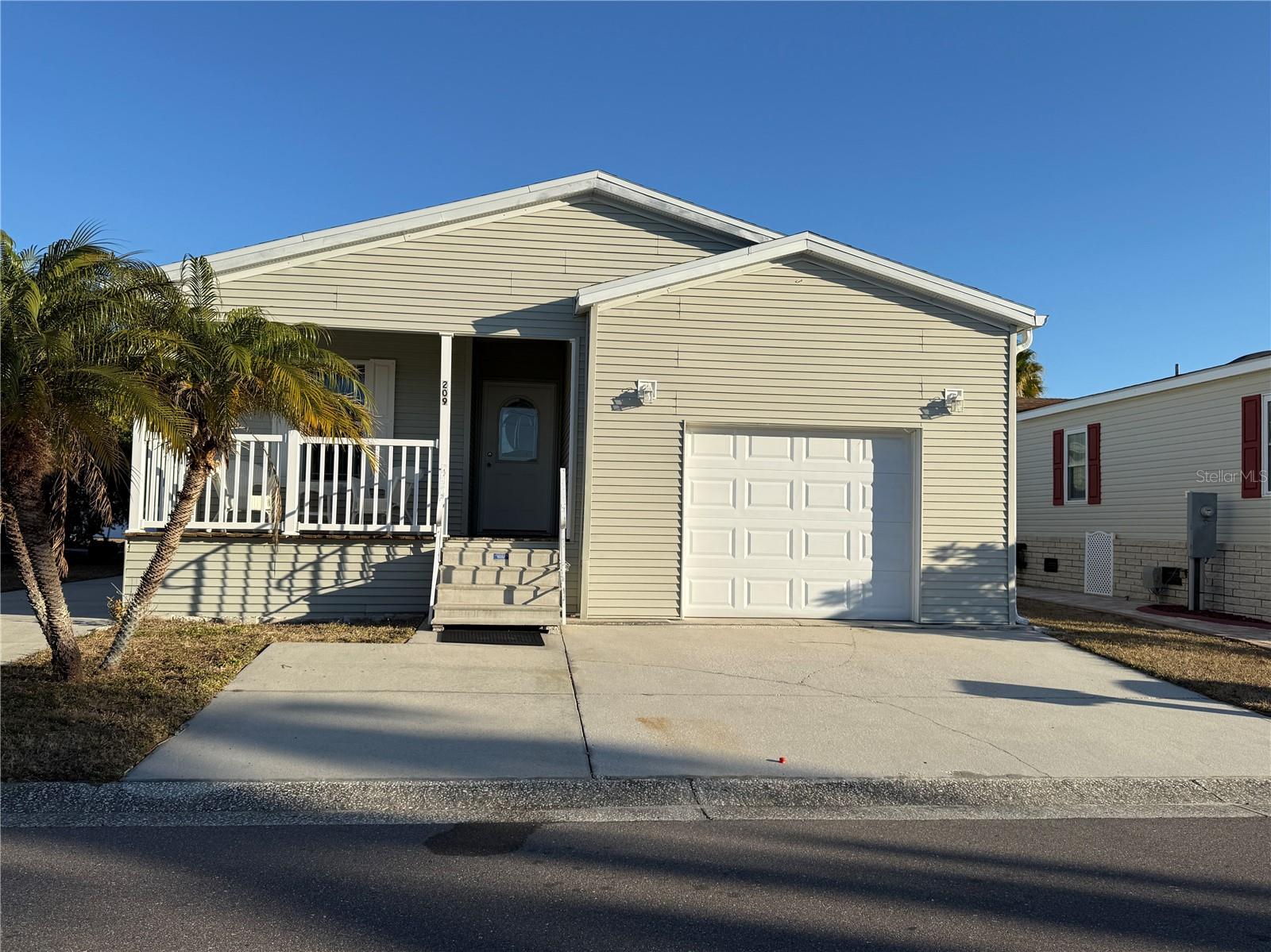 Image 31 of 34 For 209 Port Royal Lane