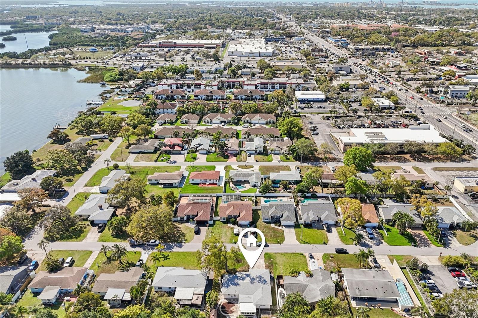 Image 32 of 33 For 10569 Lake Vista Drive