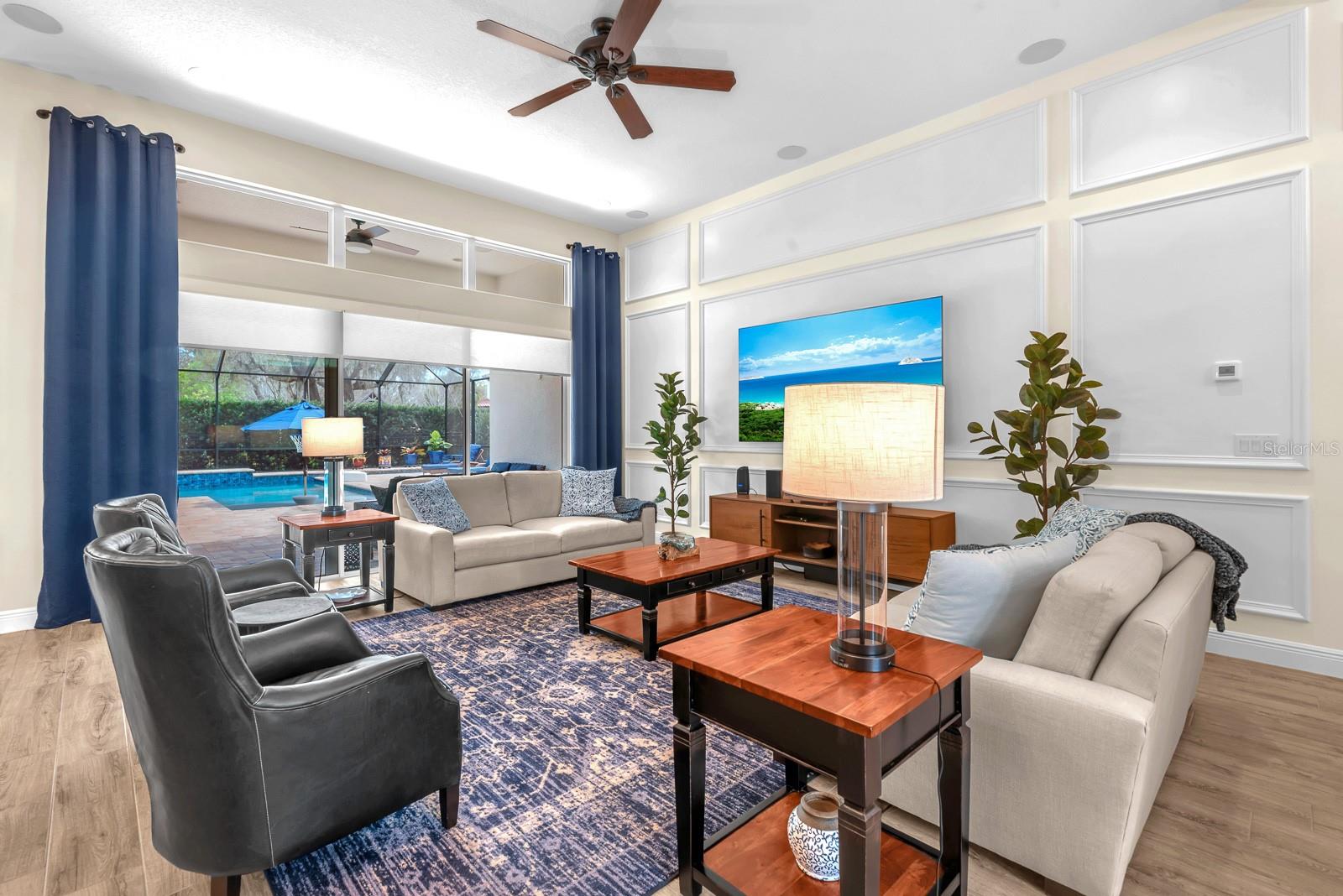 Listing photo id 11 for 5210 Alafia Falls Drive