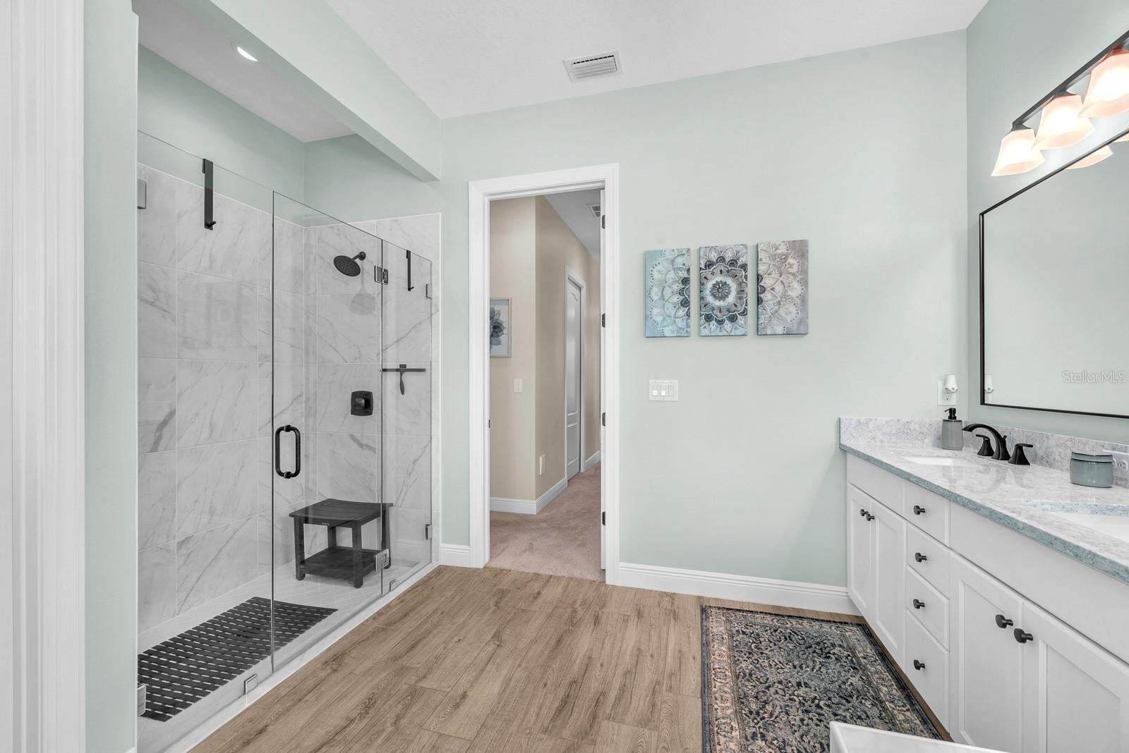 Listing photo id 23 for 5210 Alafia Falls Drive