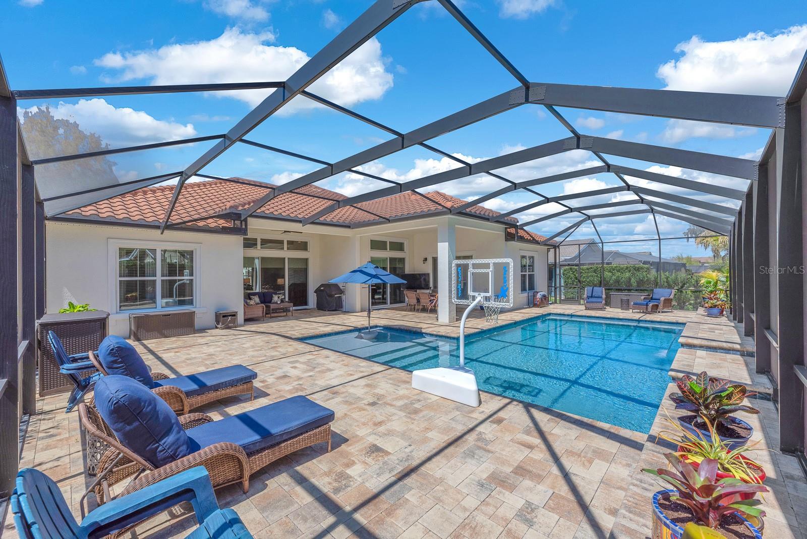 Listing photo id 34 for 5210 Alafia Falls Drive