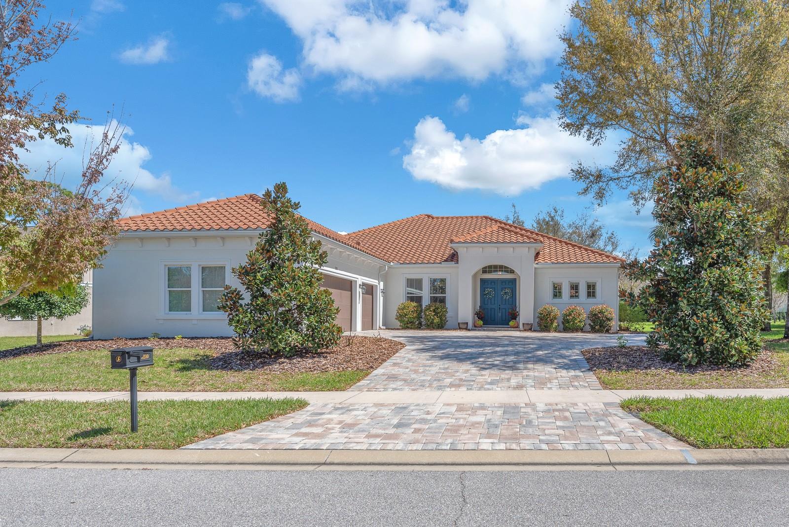 Listing photo id 5 for 5210 Alafia Falls Drive