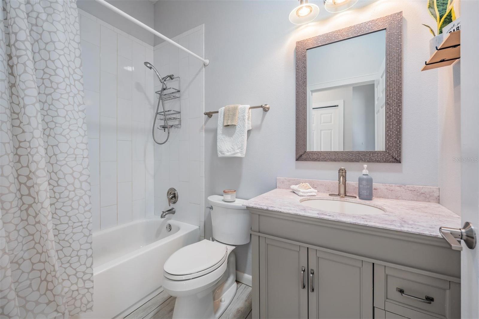 Image 20 of 24 For 11130 Indian Oaks Drive