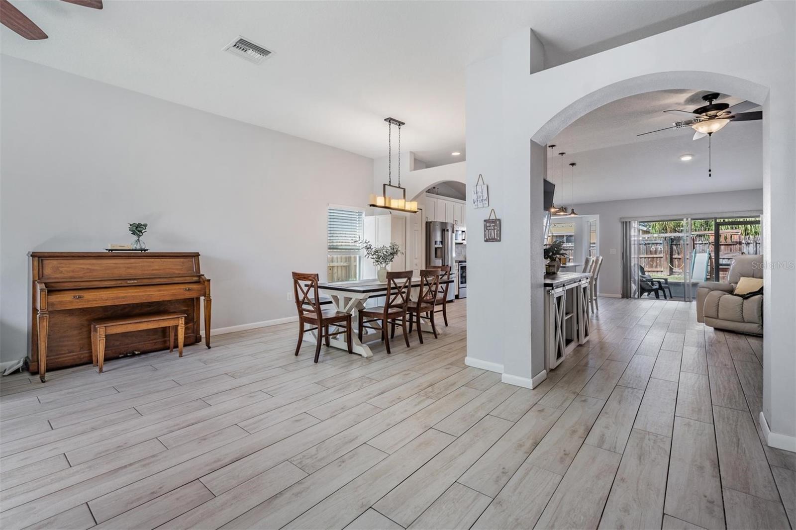 Image 3 of 24 For 11130 Indian Oaks Drive