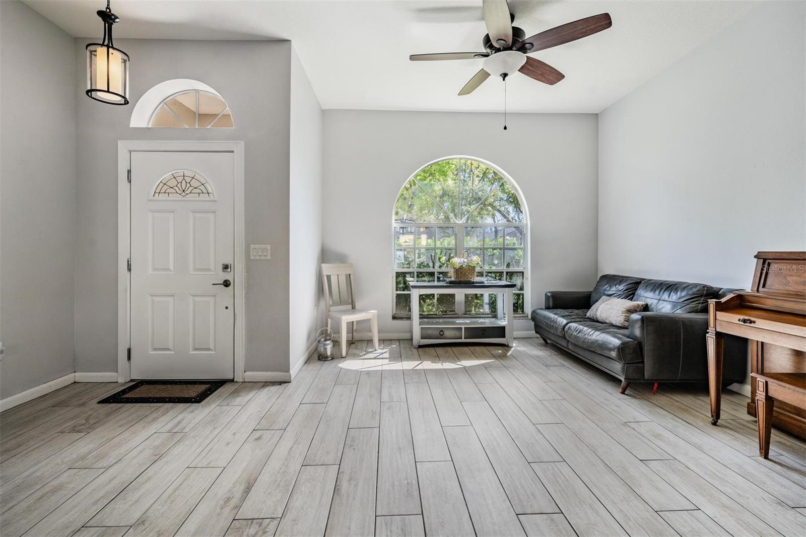 Image 5 of 24 For 11130 Indian Oaks Drive