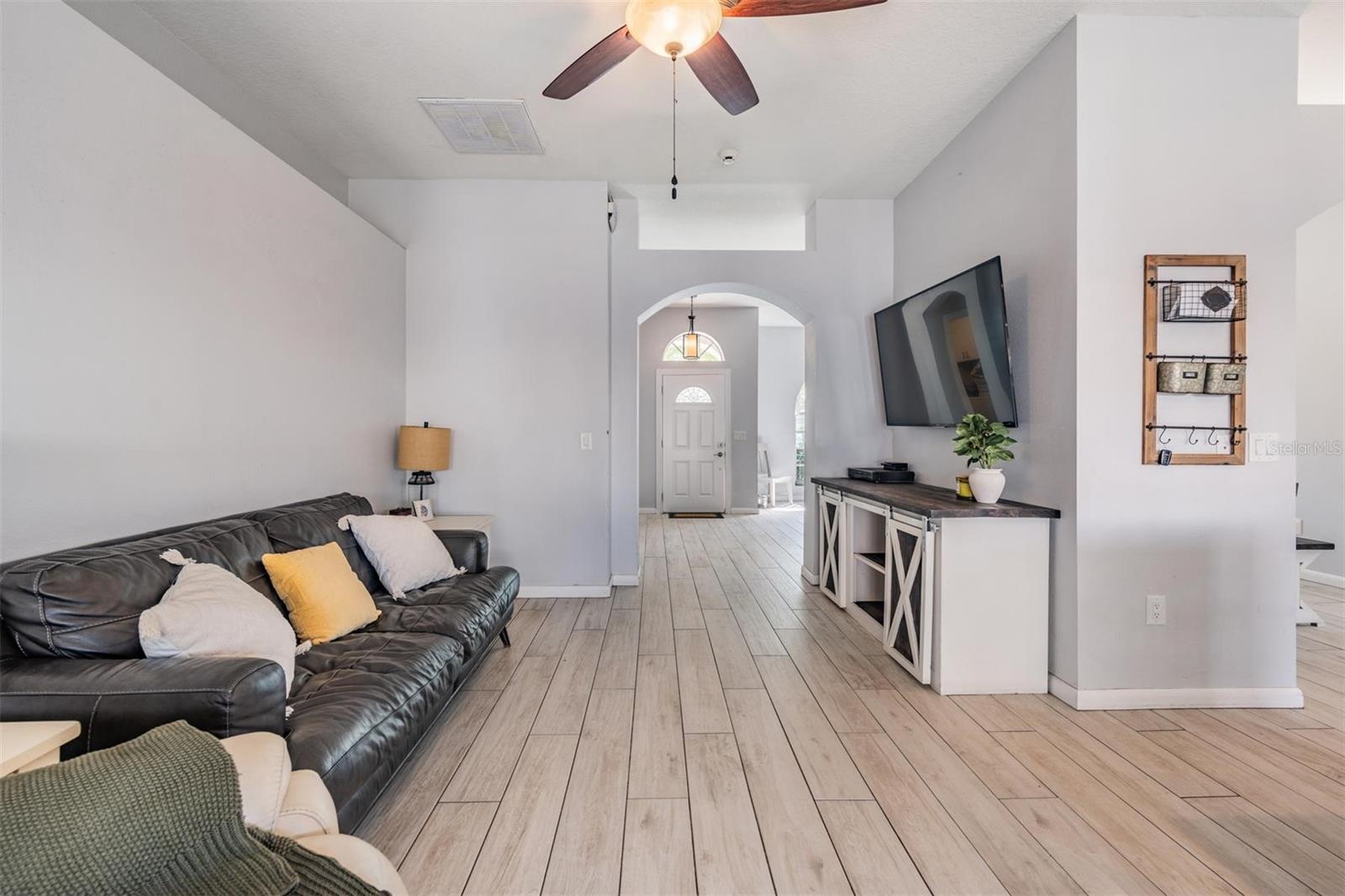 Image 7 of 24 For 11130 Indian Oaks Drive