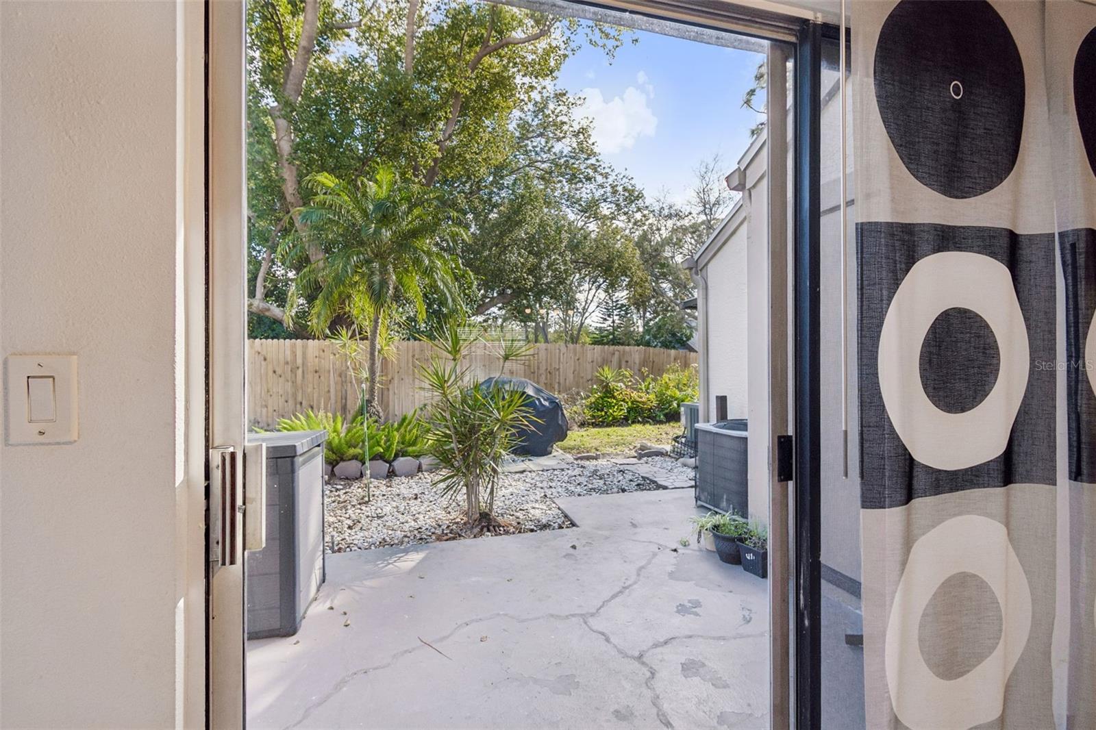 Image 30 of 40 For 607 Bough Avenue