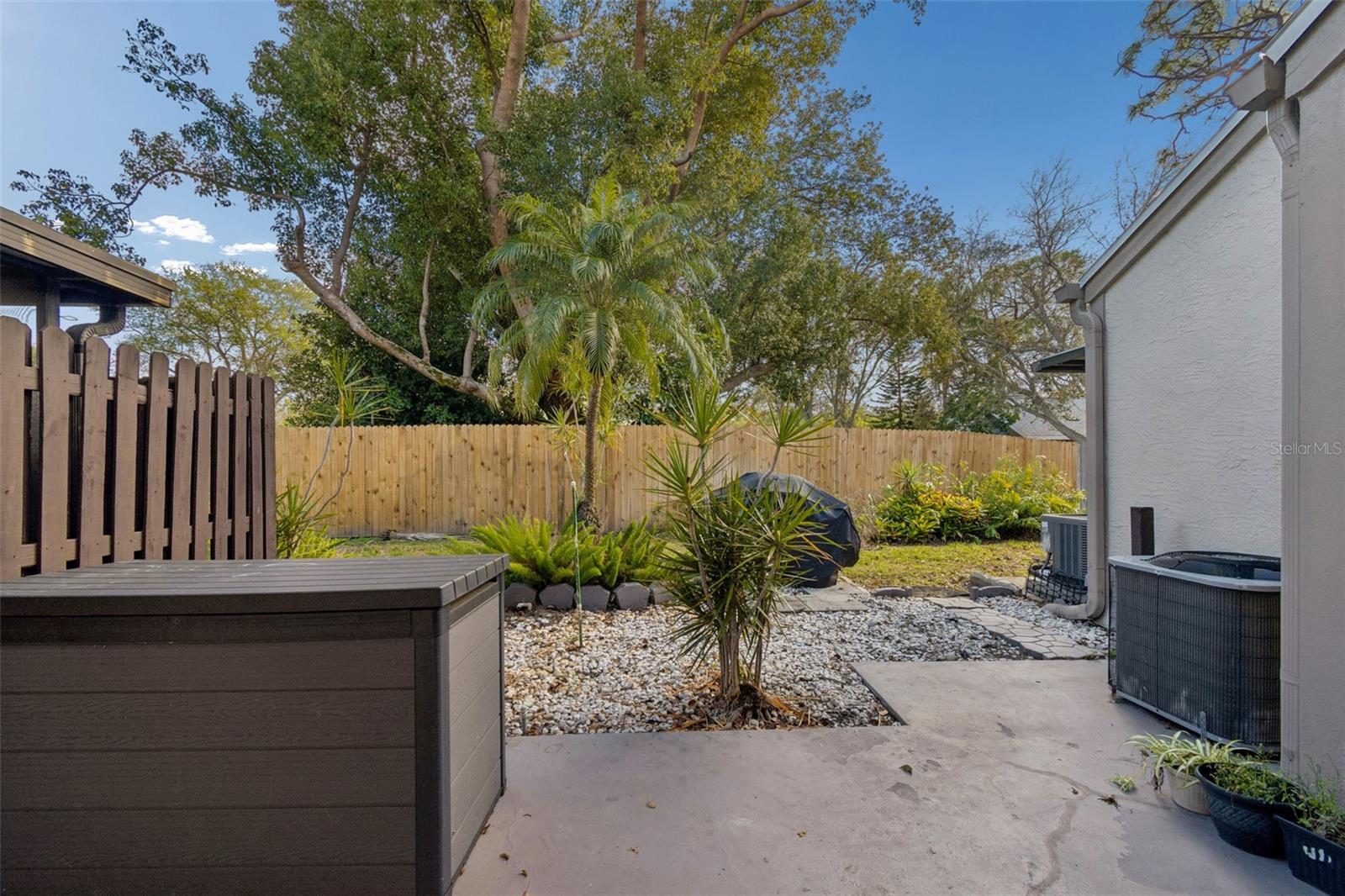 Image 32 of 40 For 607 Bough Avenue