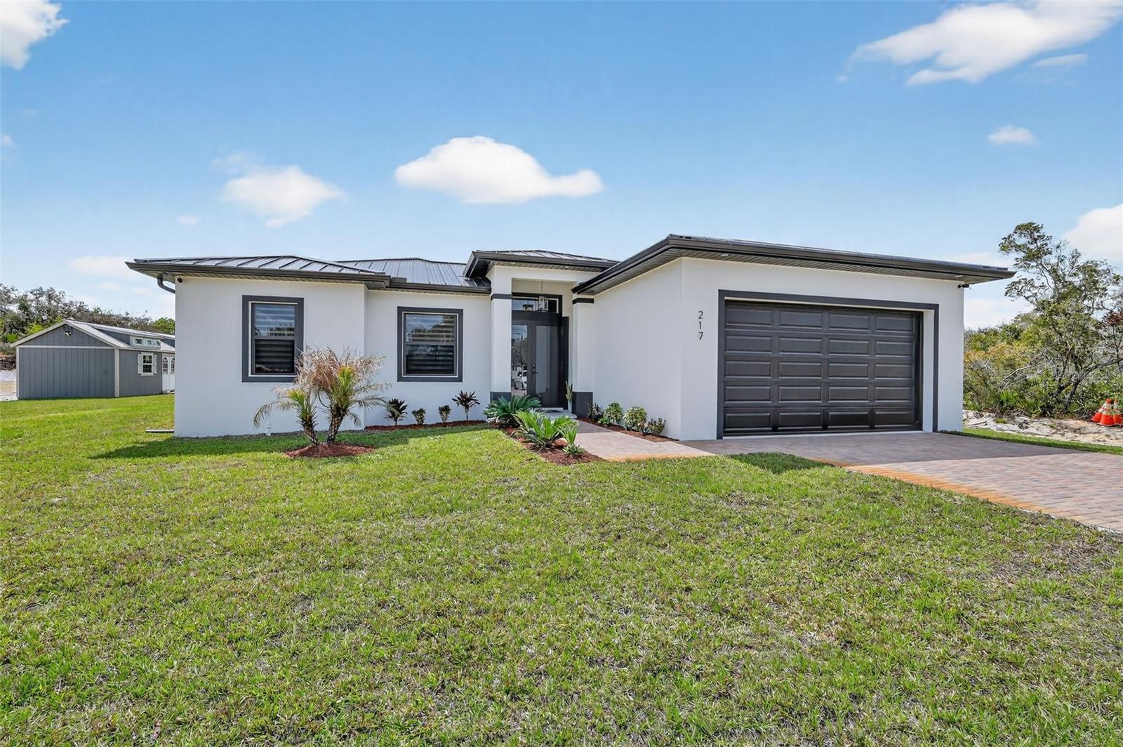 Image 2 of 64 For 217 Cumberland Street