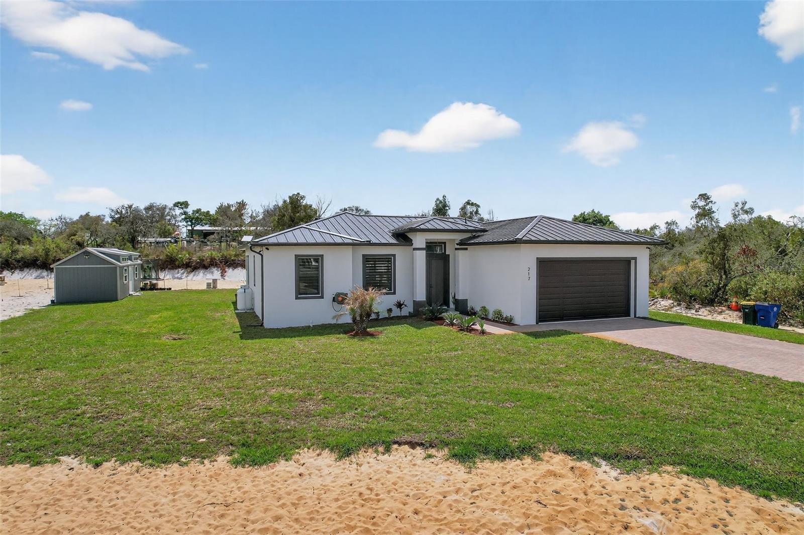 Image 3 of 64 For 217 Cumberland Street