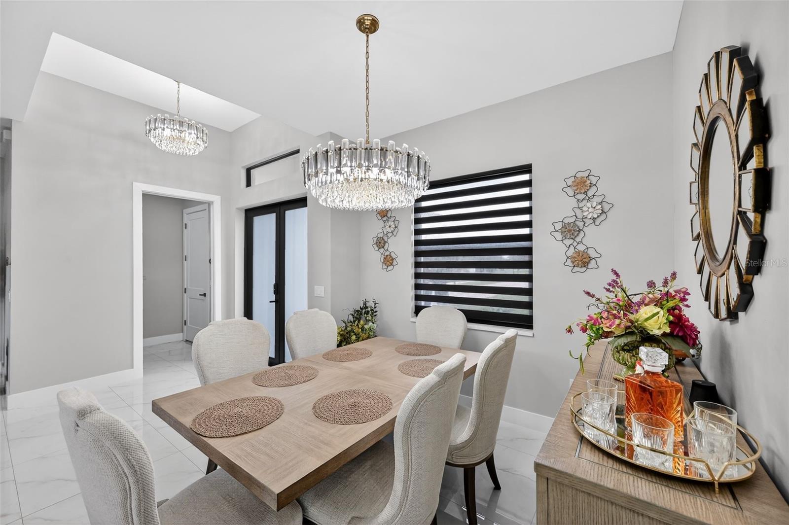 Image 36 of 64 For 217 Cumberland Street