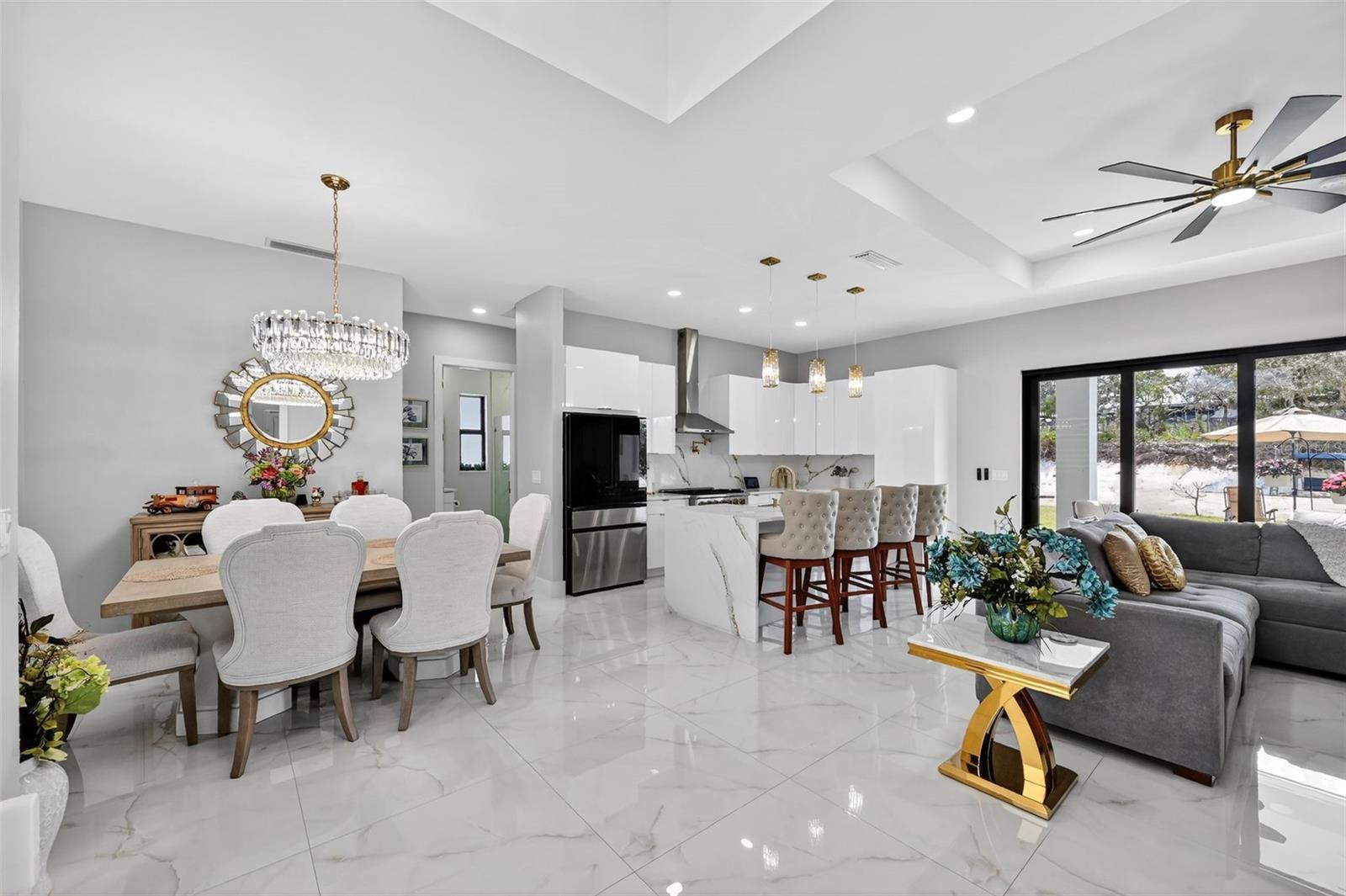 Image 38 of 64 For 217 Cumberland Street