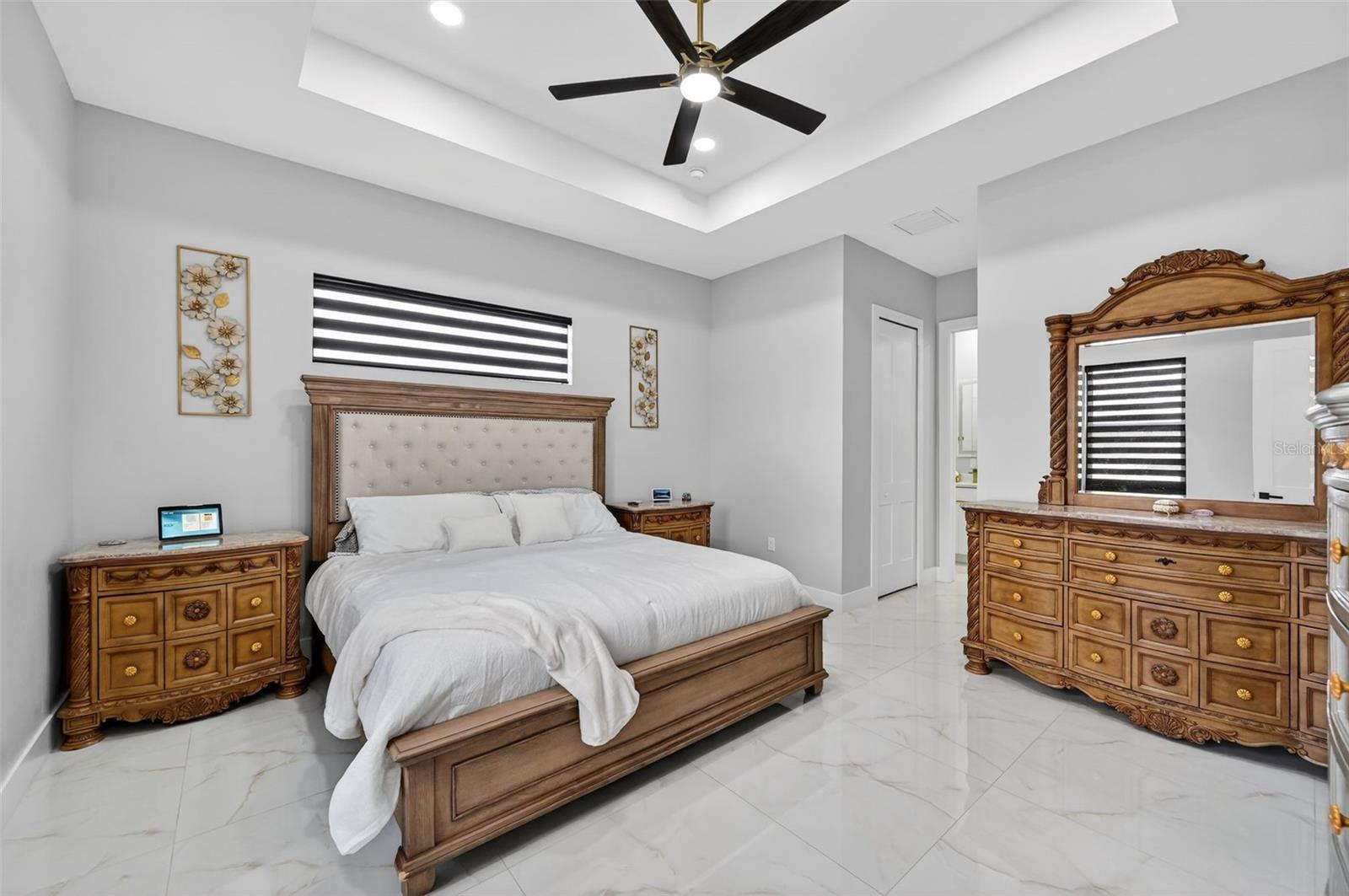 Image 41 of 64 For 217 Cumberland Street