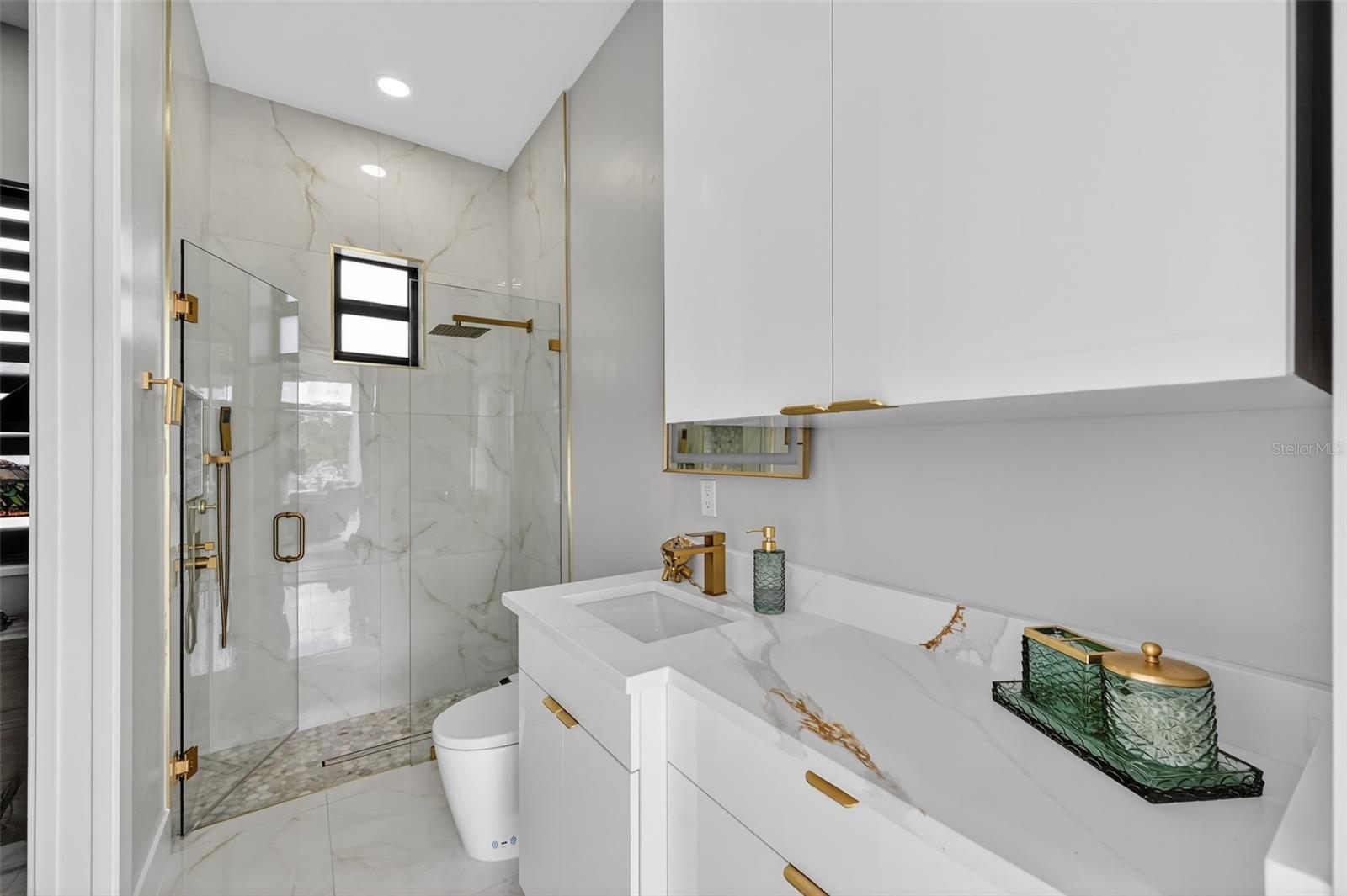 Image 49 of 64 For 217 Cumberland Street