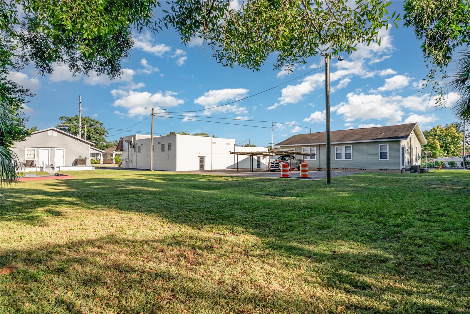 Listing photo id 8 for 3416 15th Street