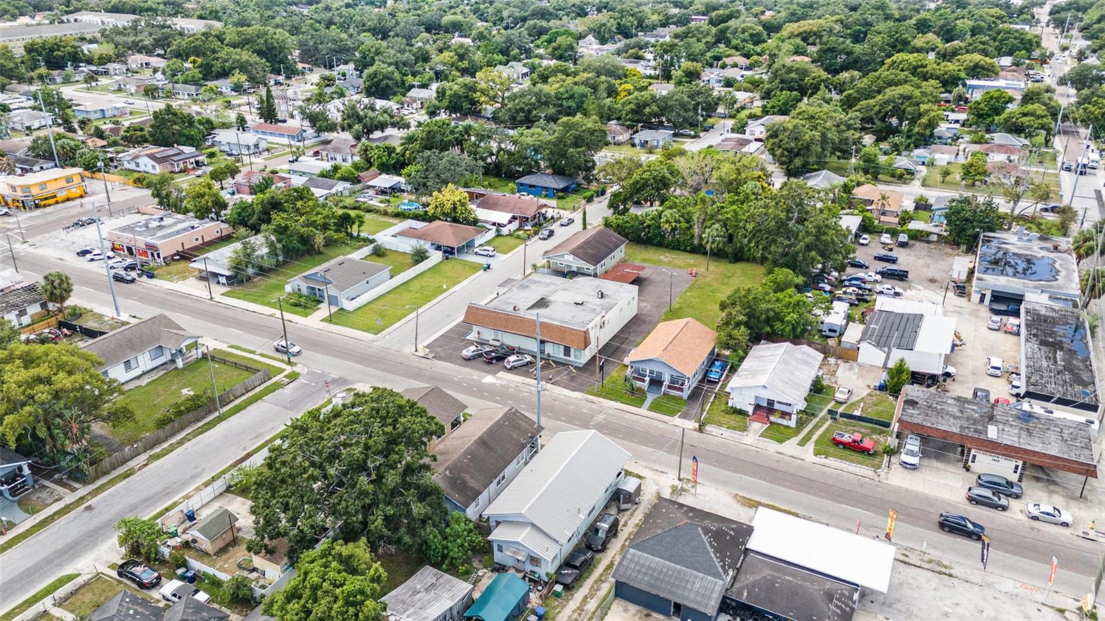 Listing photo id 14 for 3416 15th Street