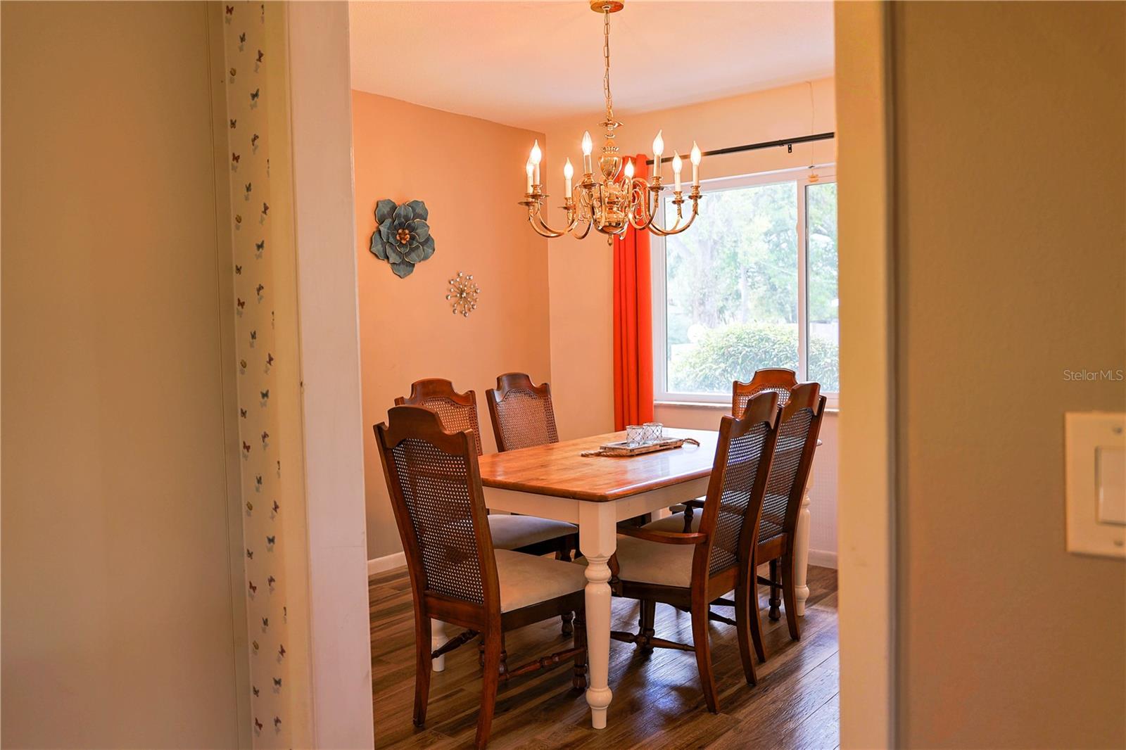 Image 23 of 66 For 215 Morningside Drive