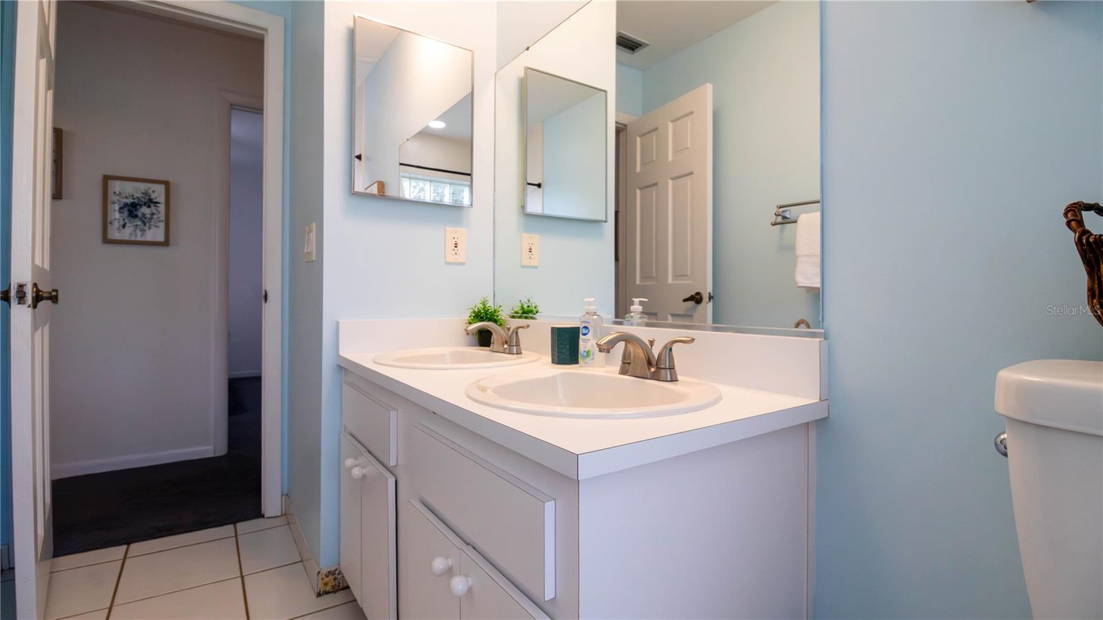 Image 35 of 66 For 215 Morningside Drive