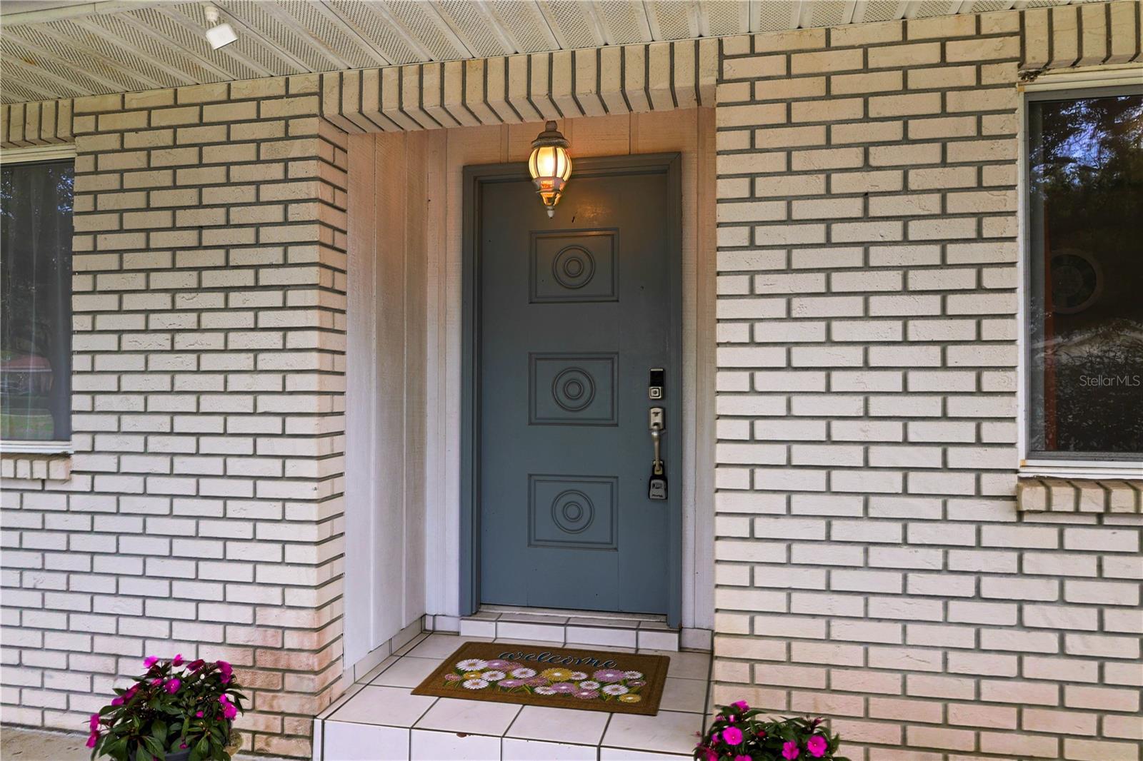 Image 4 of 66 For 215 Morningside Drive