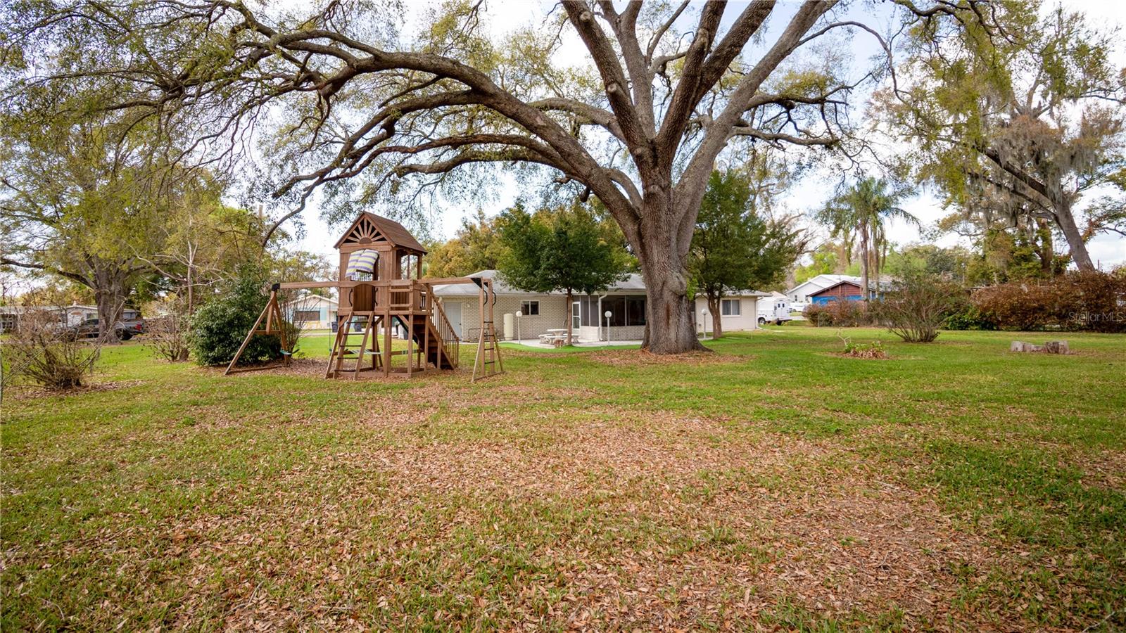 Image 51 of 66 For 215 Morningside Drive