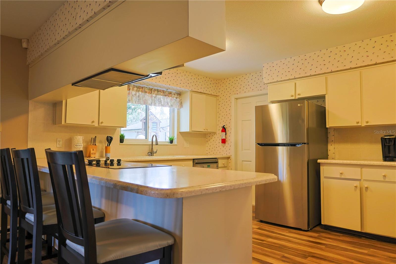 Image 6 of 66 For 215 Morningside Drive