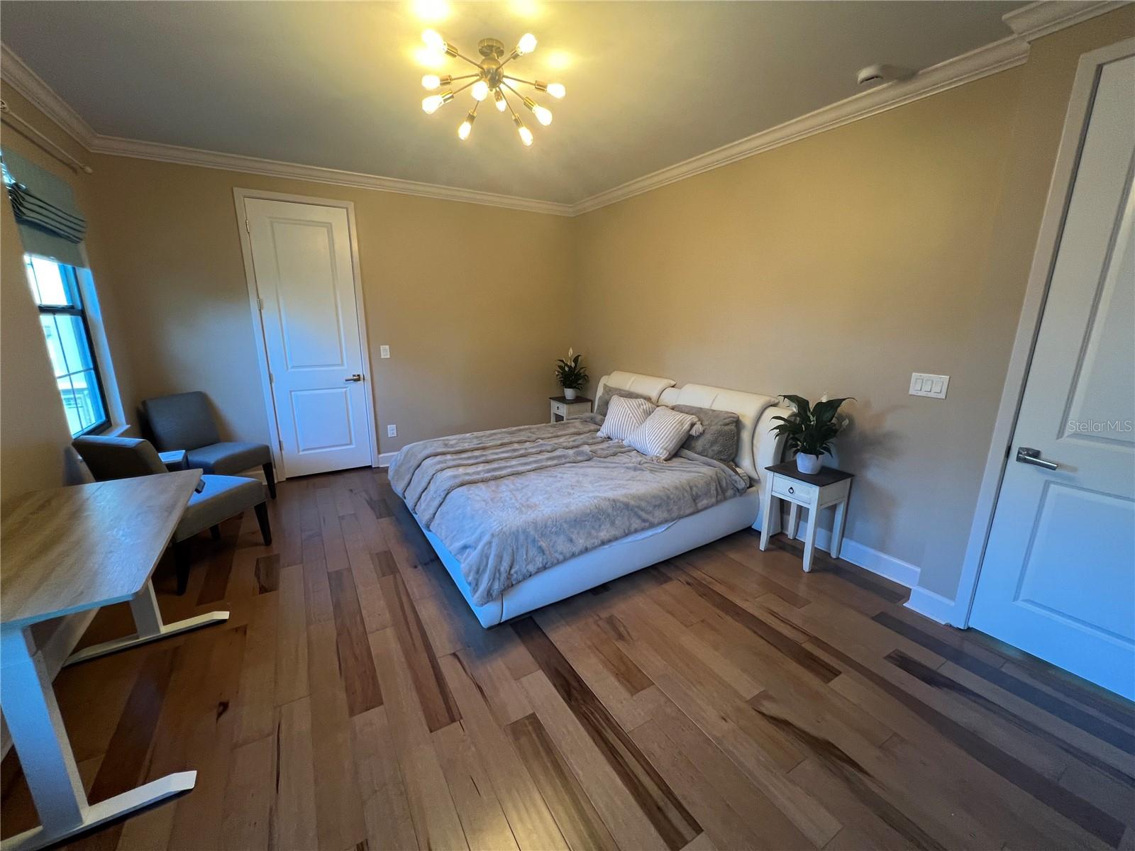 Image 21 of 28 For 7689 Toscana Boulevard