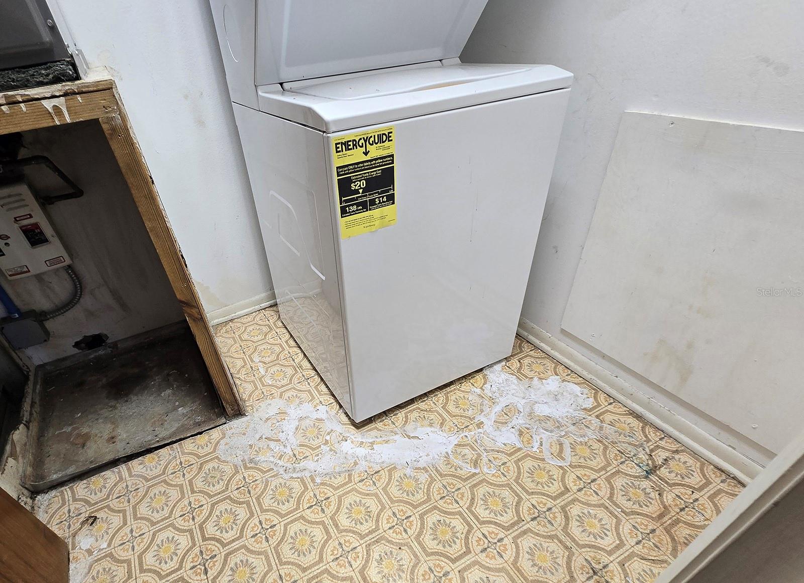 Image 18 of 33 For 7700 92nd Street 202