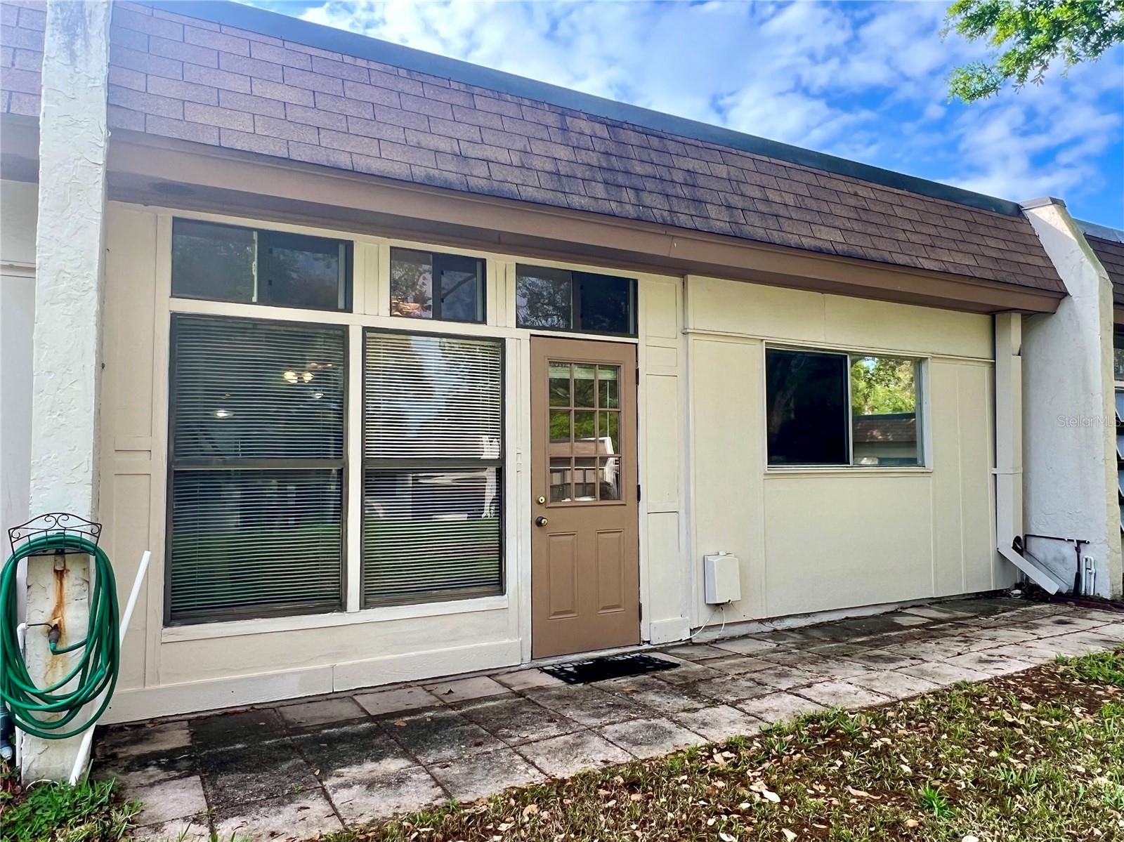 Image 14 of 18 For 1395 Mission Drive W 28c