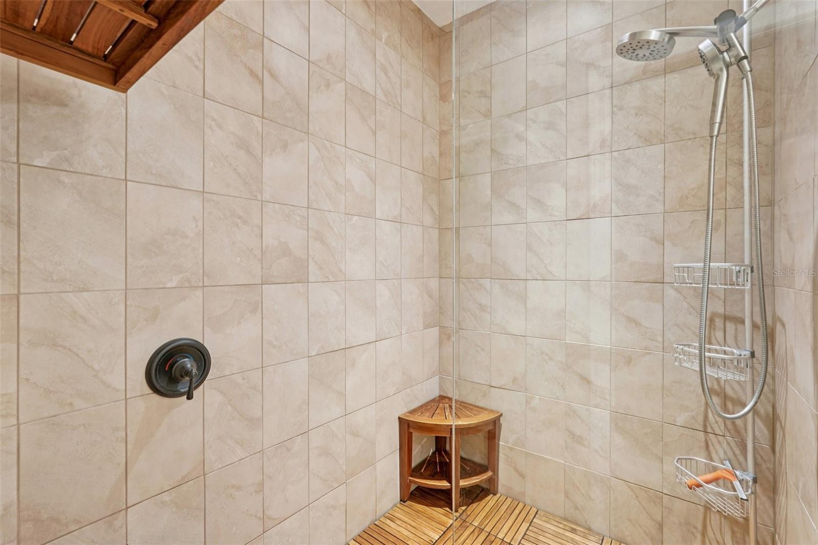 Image 21 of 54 For 1435 Emerald Dunes Drive