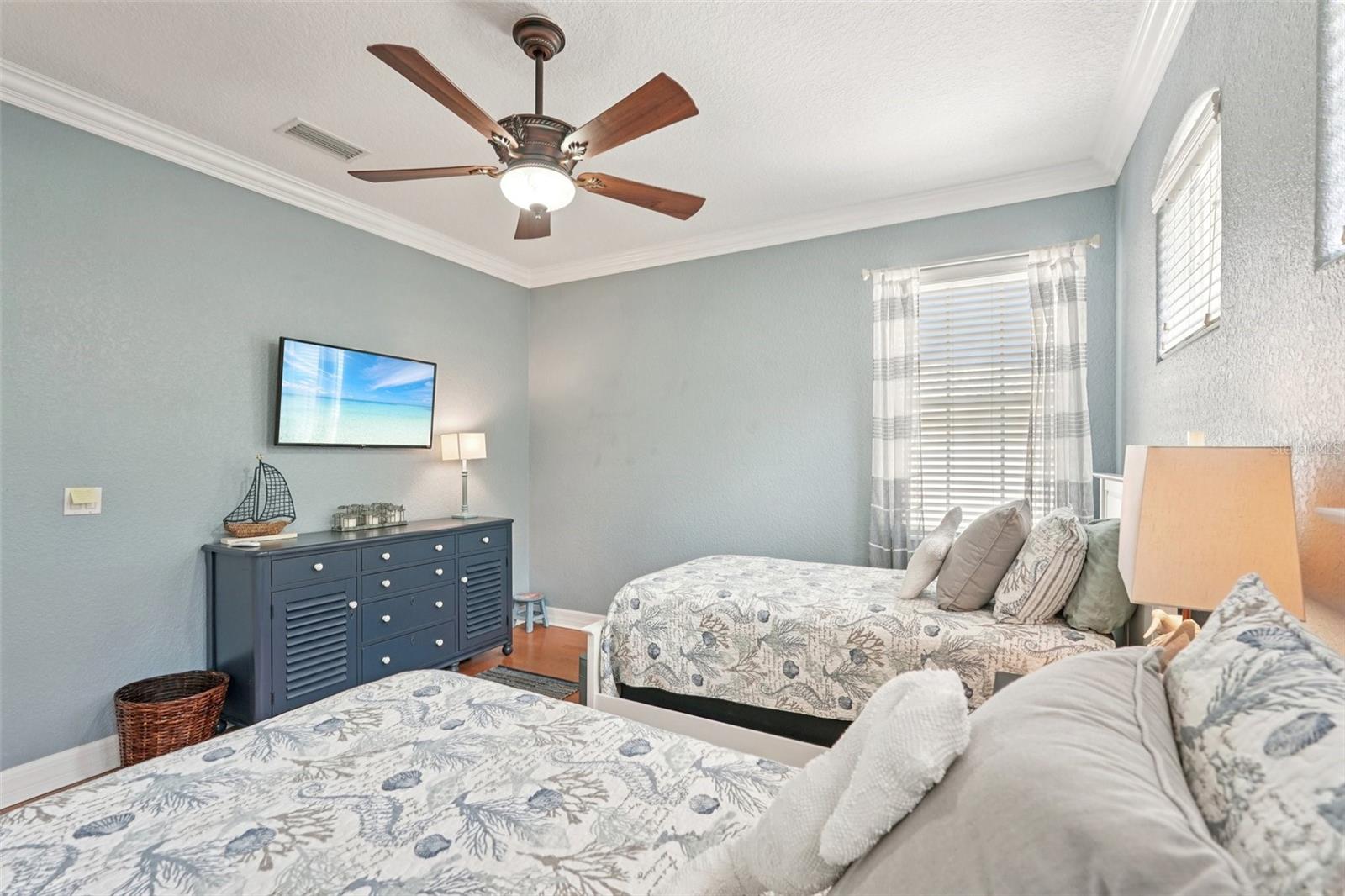 Image 30 of 54 For 1435 Emerald Dunes Drive