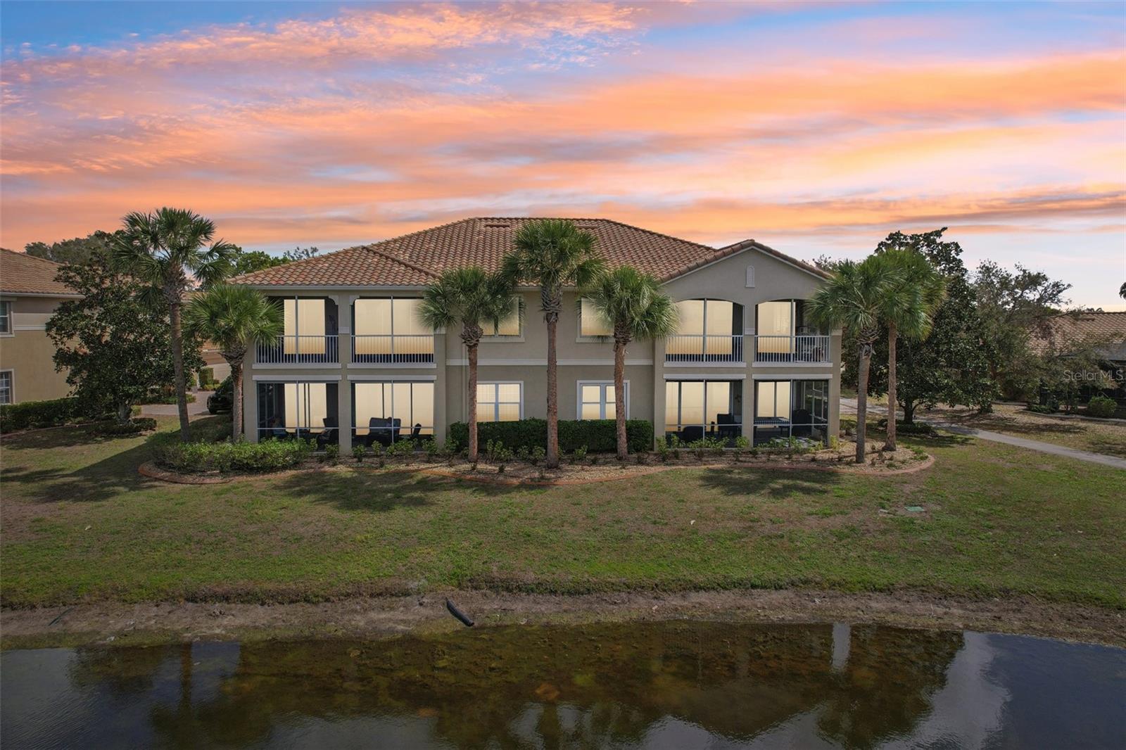 Image 36 of 54 For 1435 Emerald Dunes Drive