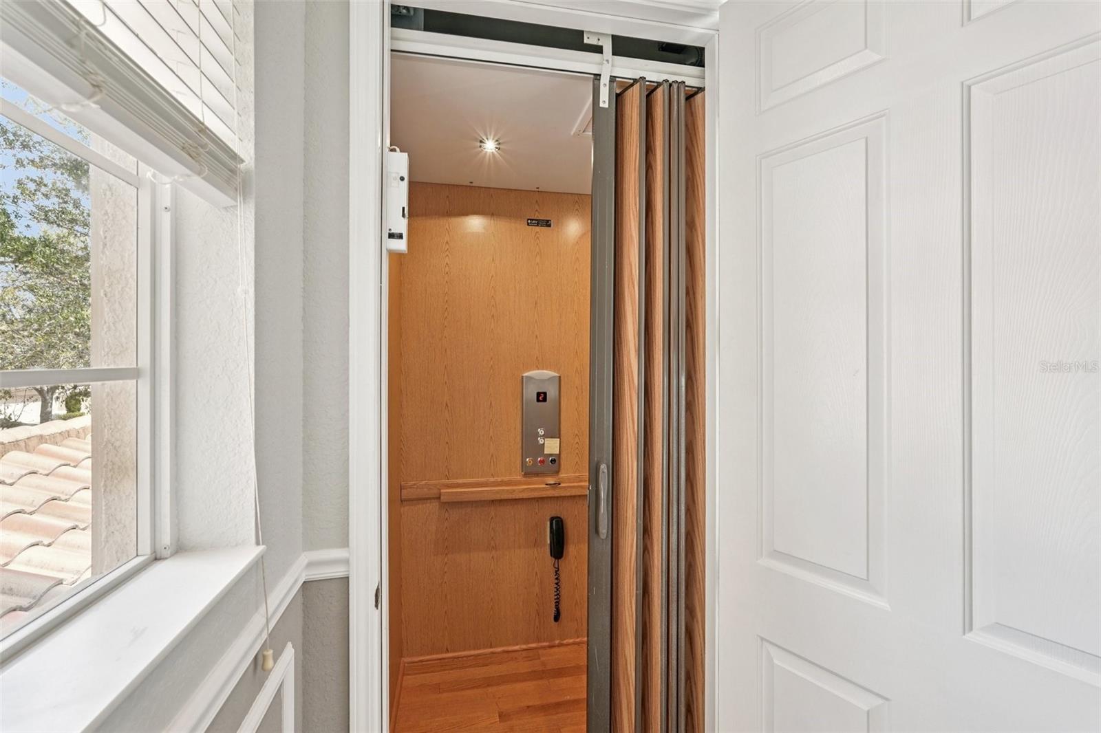 Image 5 of 54 For 1435 Emerald Dunes Drive